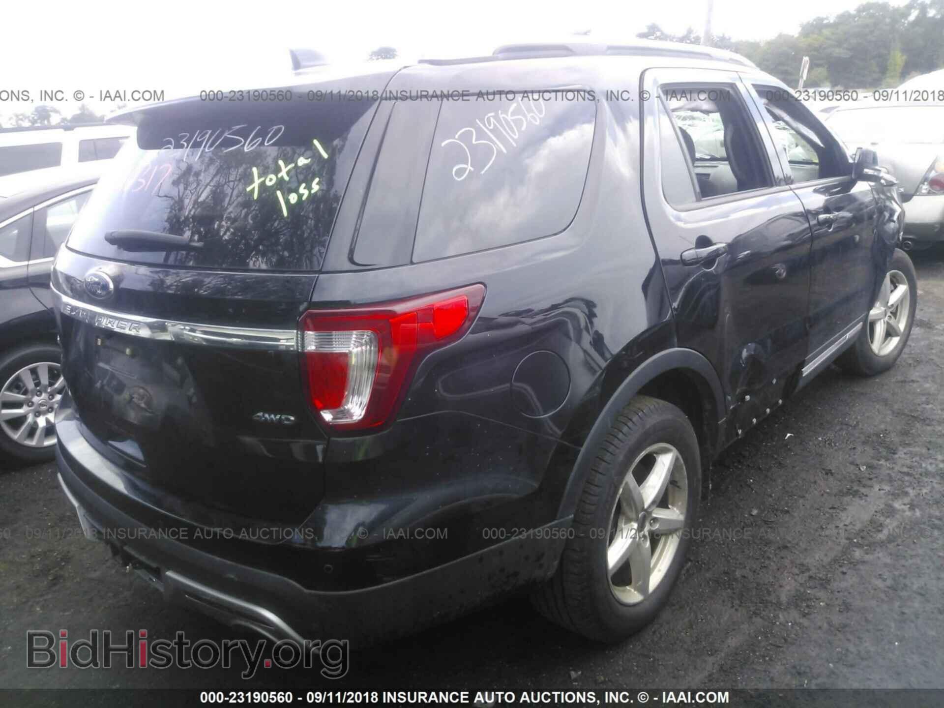 2017 Ford Explorer - VIN: 1FM5K8D83HGD19115 - Фото 4