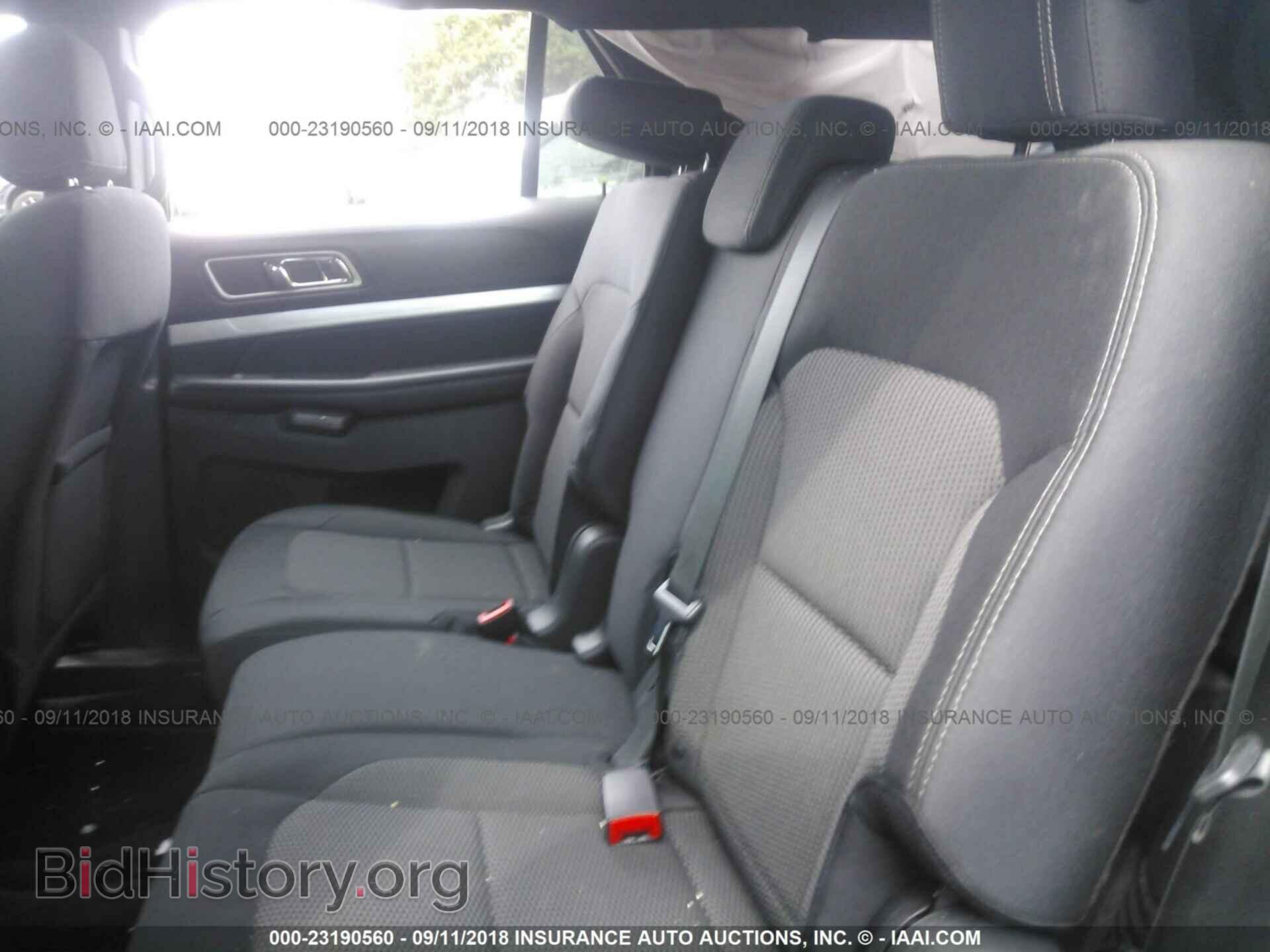 2017 Ford Explorer - VIN: 1FM5K8D83HGD19115 - Фото 8