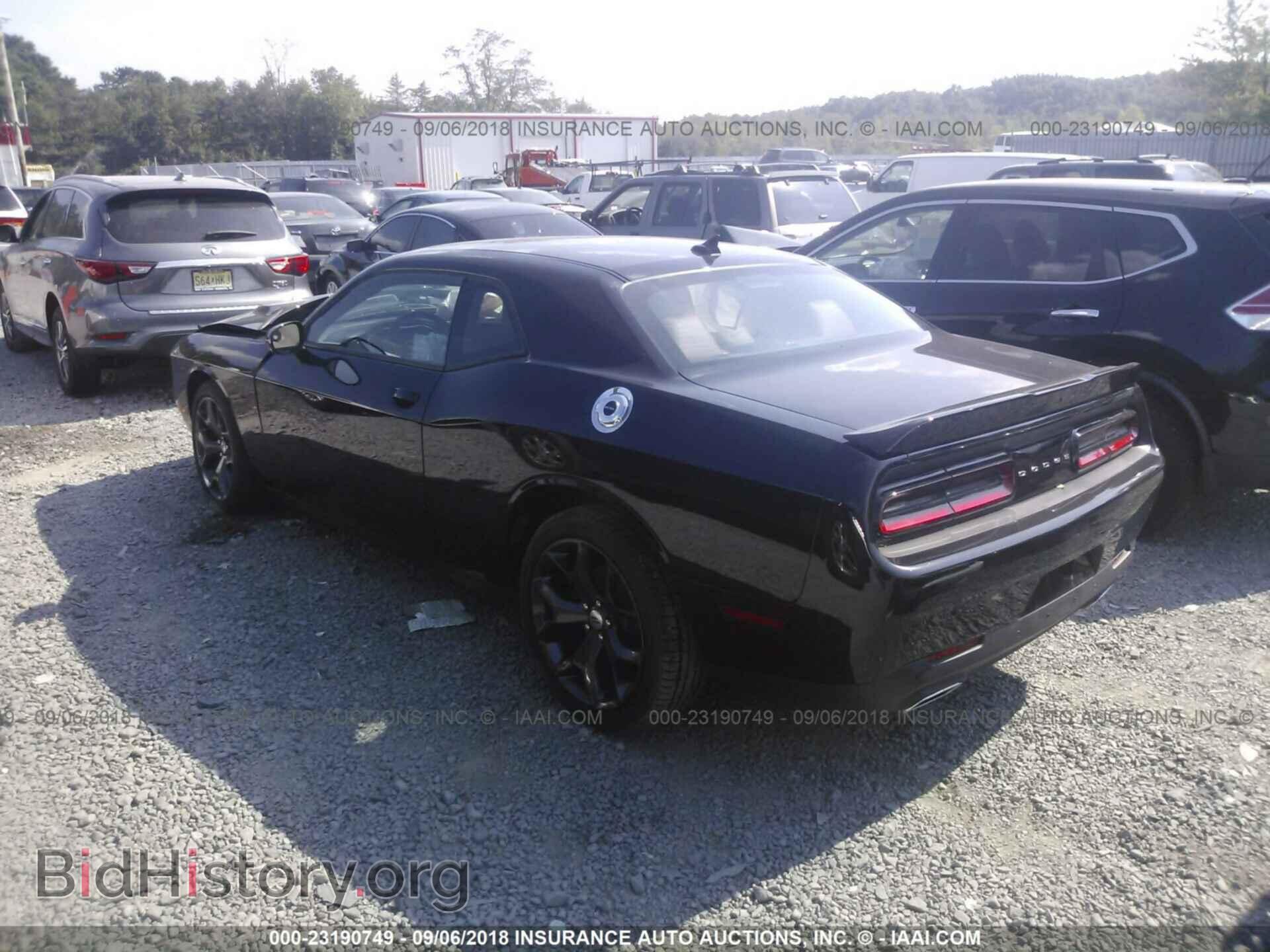 2018 Dodge Challenger - VIN: 2C3CDZAG2JH232991 - Фото 3
