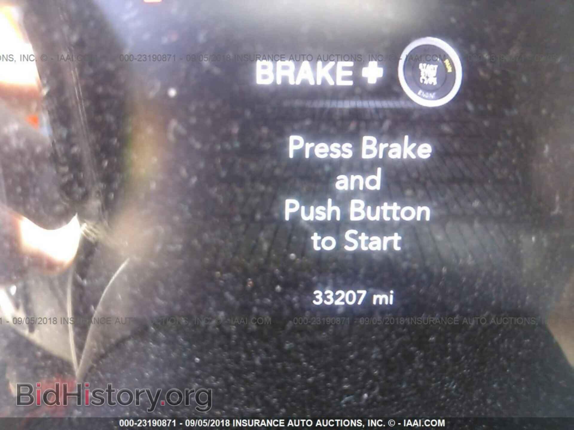 2017 Dodge Challenger - VIN: 2C3CDZAG1HH543029 - Фото 7