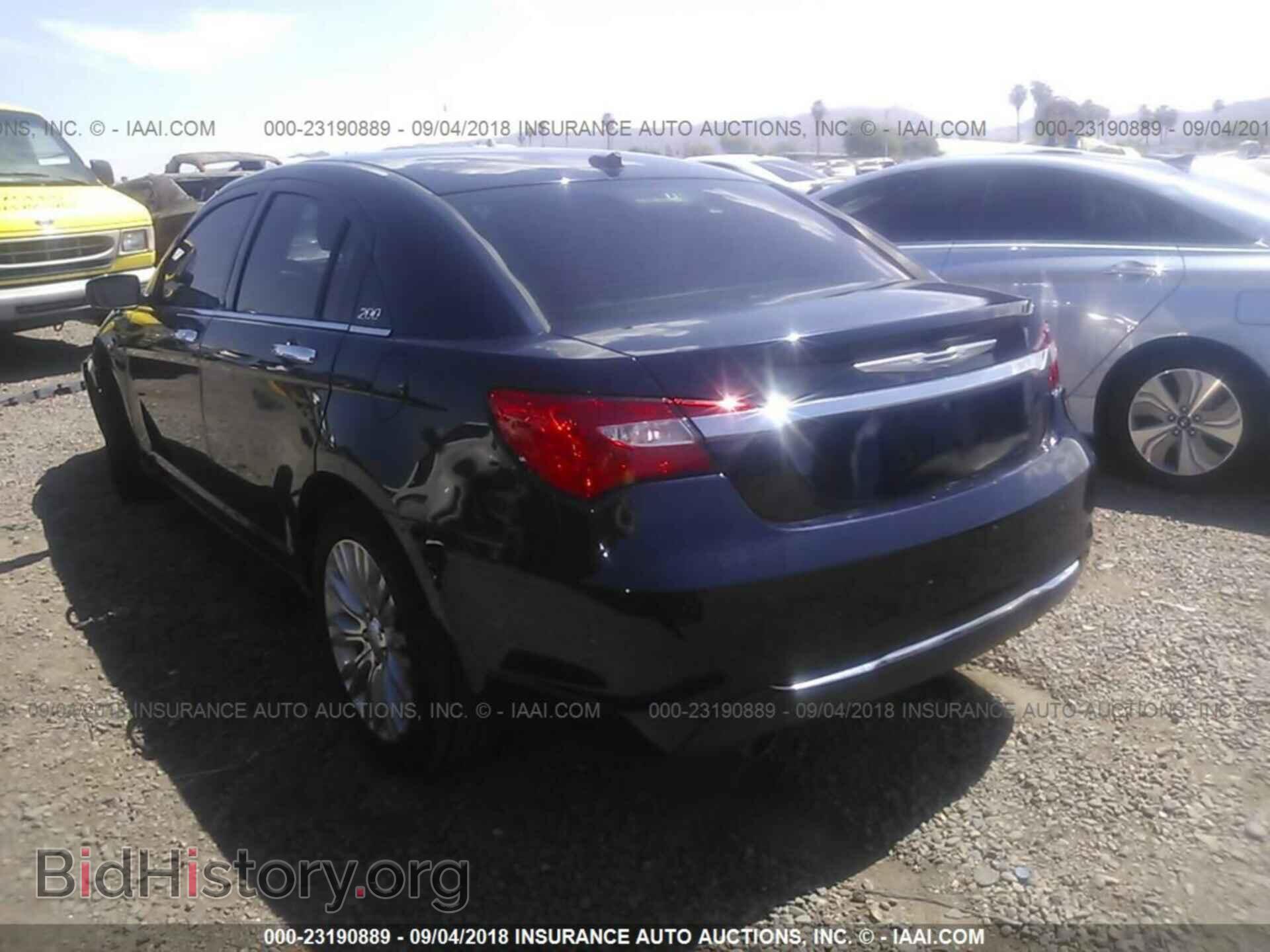 2012 Chrysler 200 - VIN: 1C3CCBCG0CN268132 - Фото 3