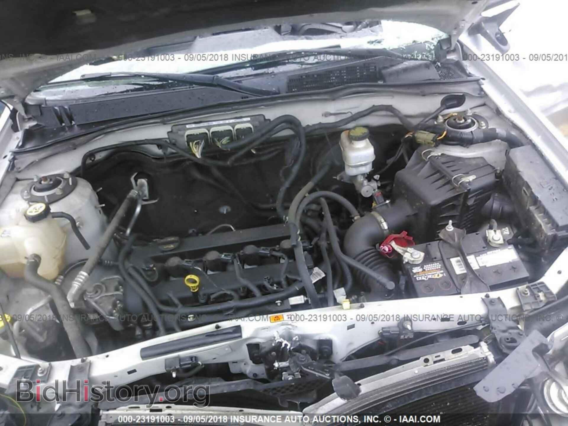 2012 Ford Escape - VIN: 1FMCU9E78CKB52463 - Photo 10