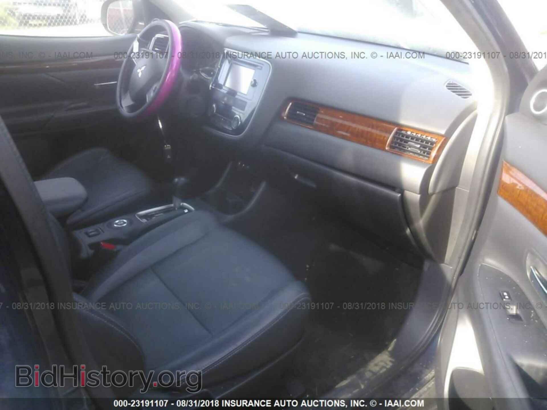 2014 Mitsubishi Outlander - VIN: JA4AZ3A33EZ014525 - Фото 5