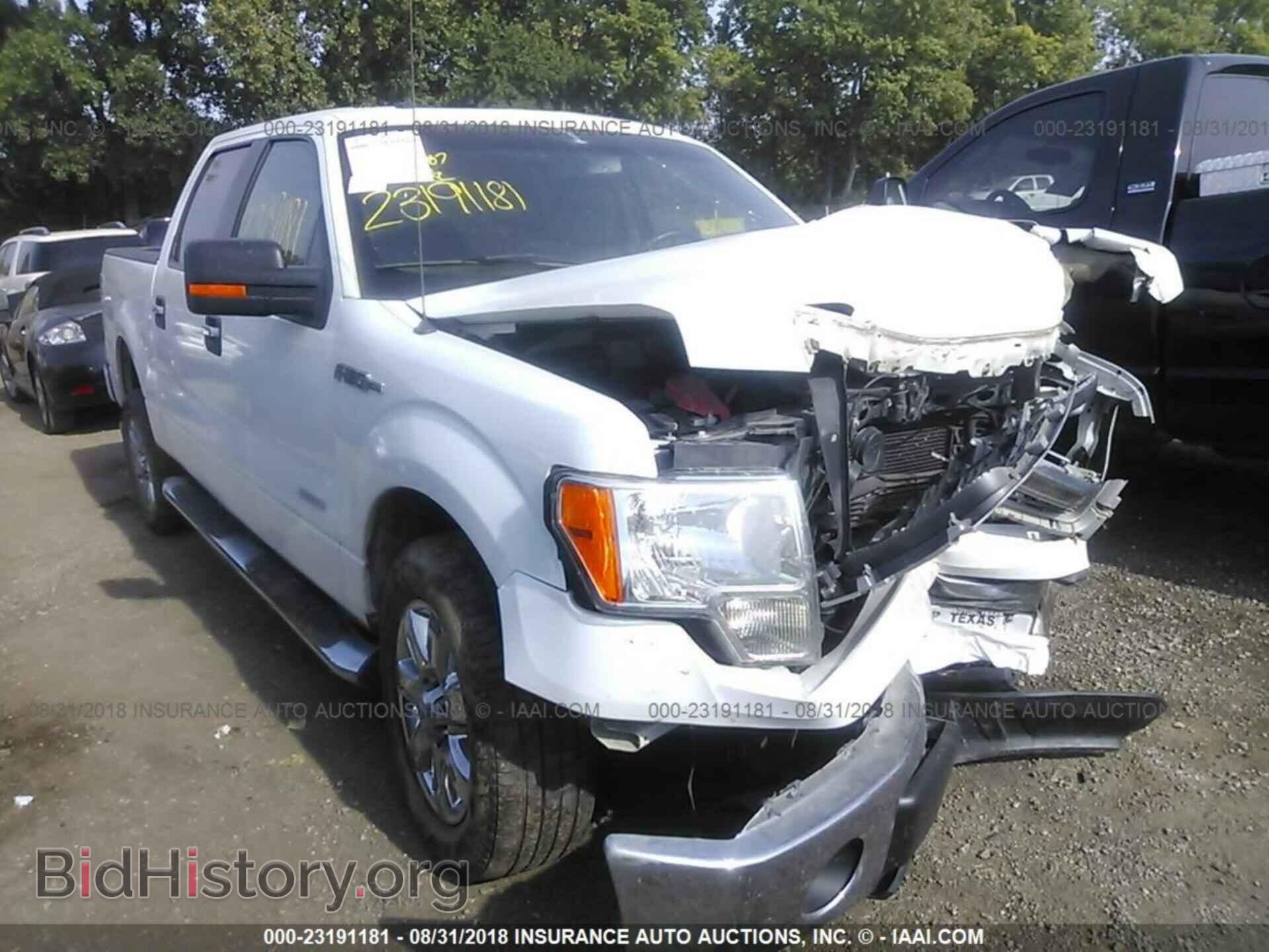Photo 1FTFW1CT4DFD17433 - Ford F150 2013