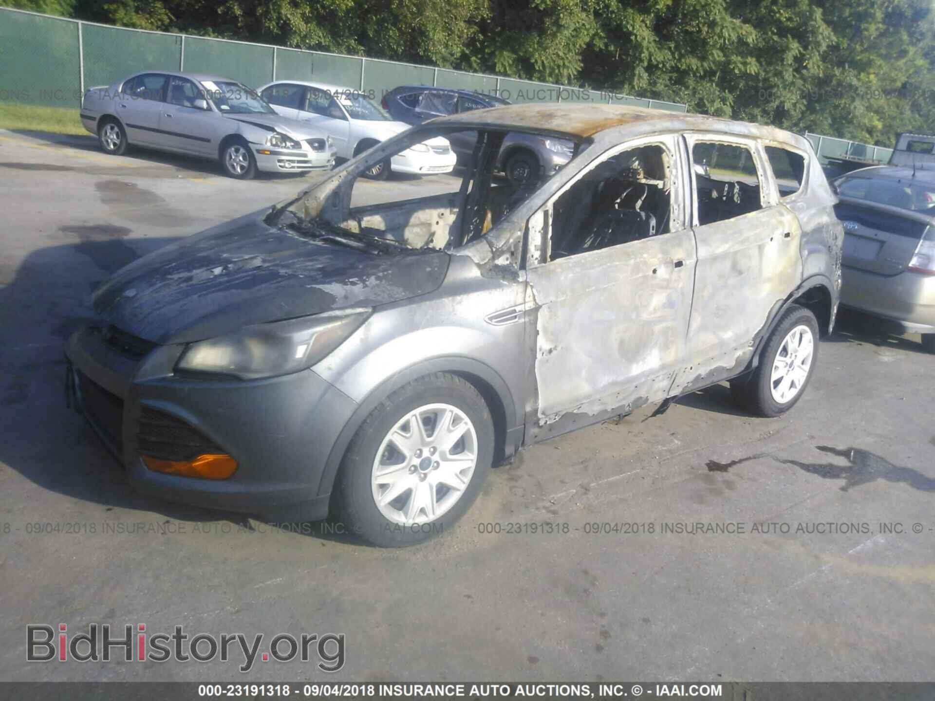 2014 Ford Escape - VIN: 1FMCU0F72EUA42736 - Фото 2