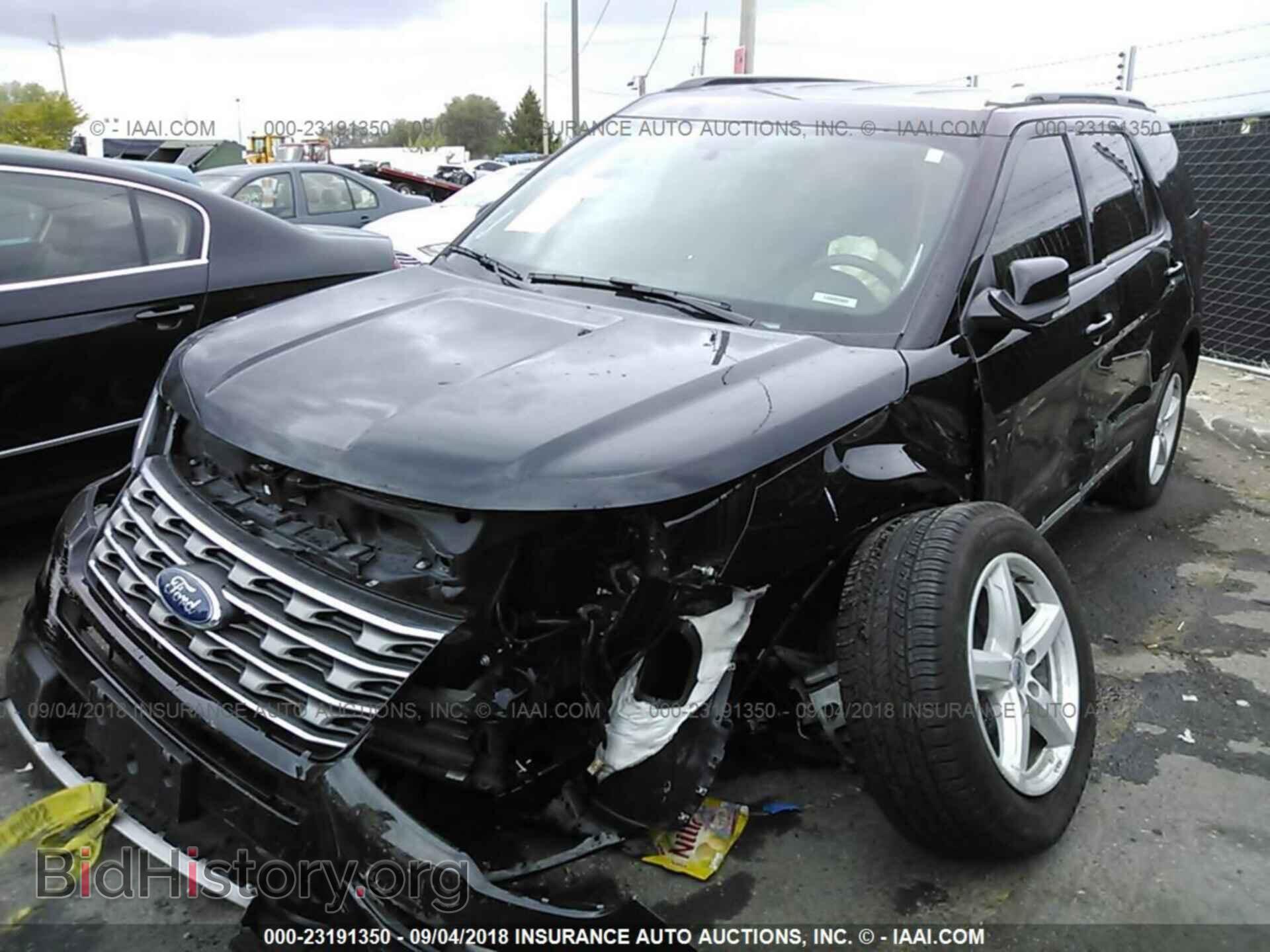 2017 Ford Explorer - VIN: 1FM5K8D82HGD54146 - Photo 2