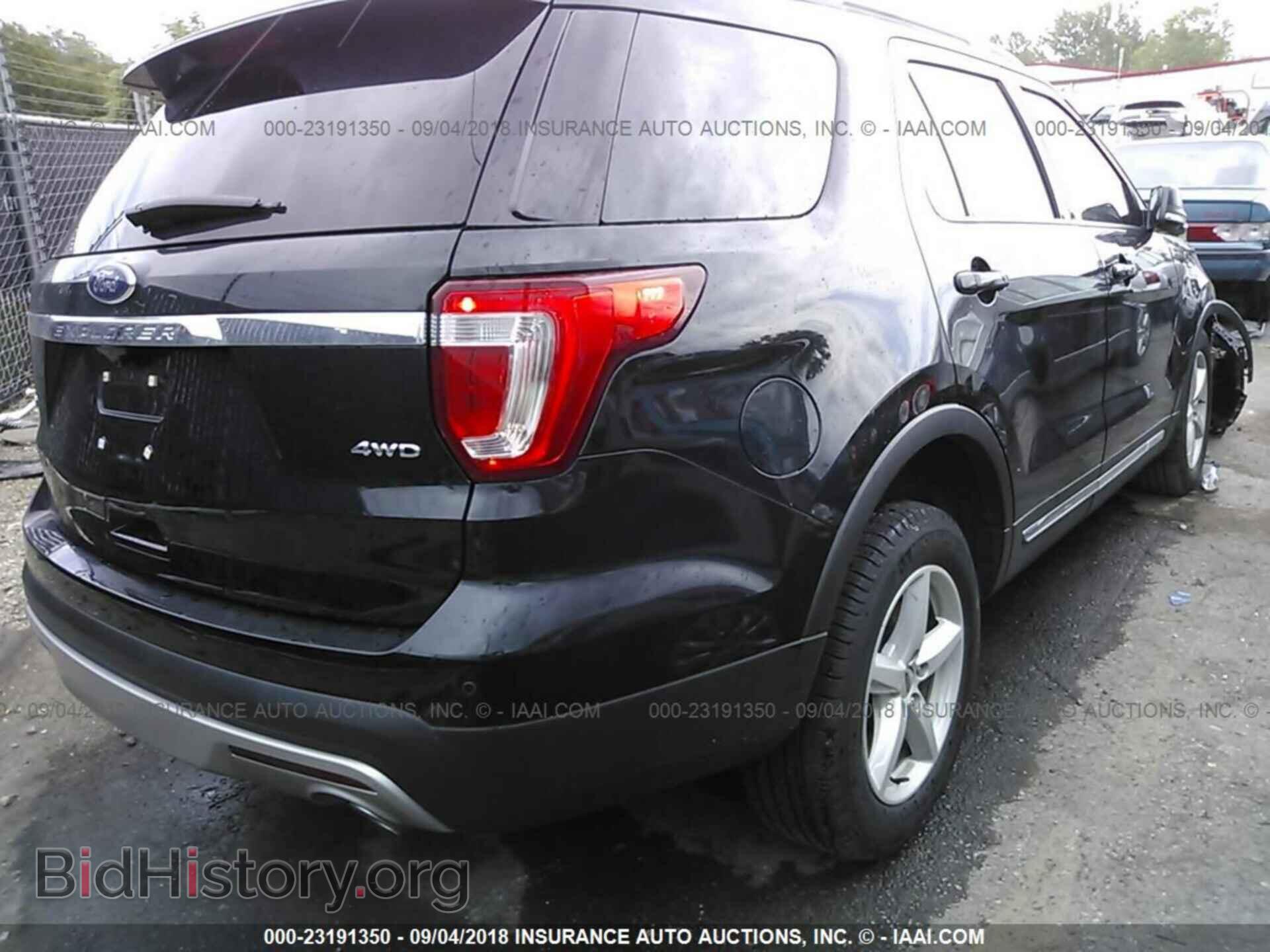 2017 Ford Explorer - VIN: 1FM5K8D82HGD54146 - Photo 4