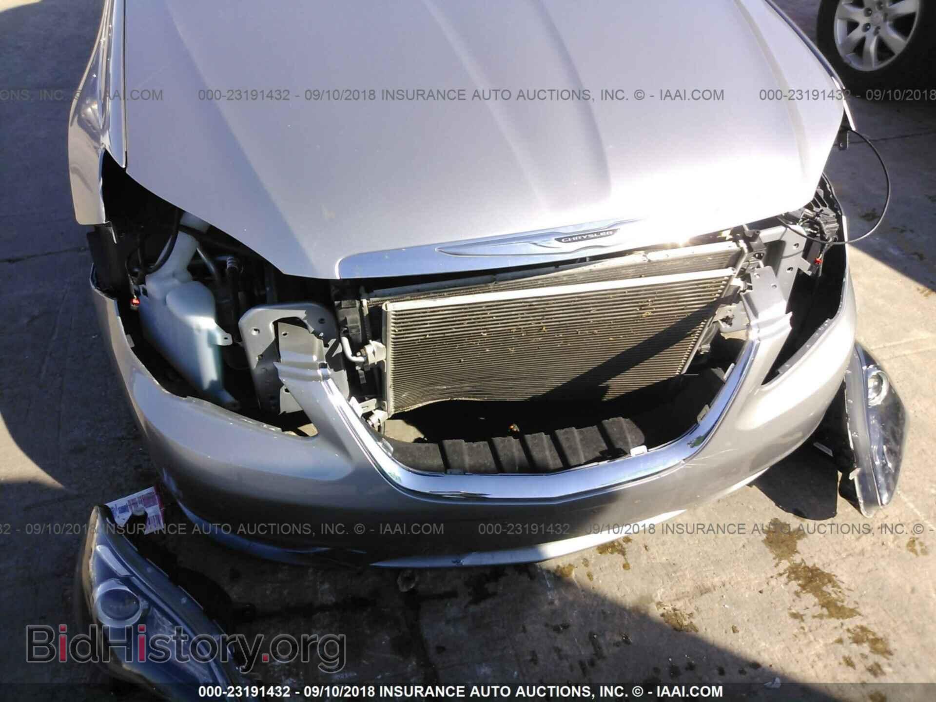 2013 Chrysler 200 - VIN: 1C3CCBBB1DN660589 - Photo 6