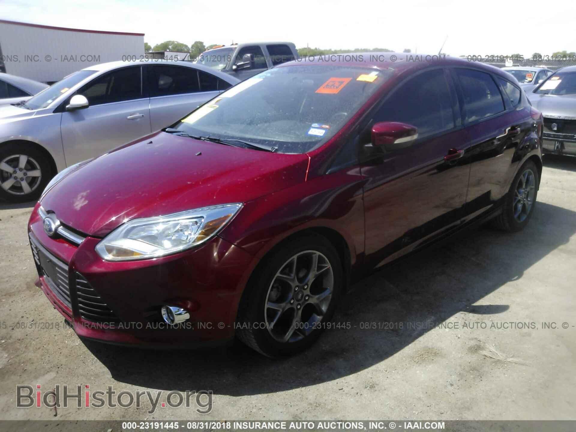 2013 Ford Focus - VIN: 1FADP3K28DL289720 - Photo 2