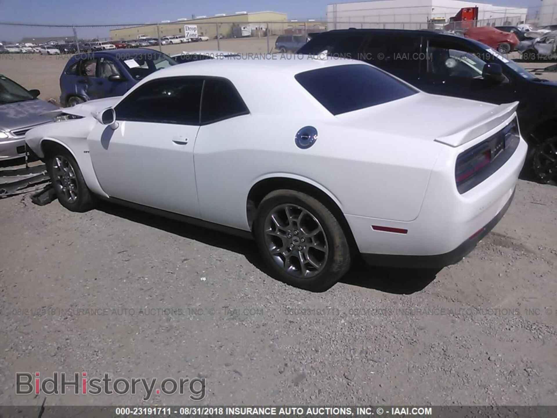 2017 Dodge Challenger - VIN: 2C3CDZGGXHH601663 - Фото 3