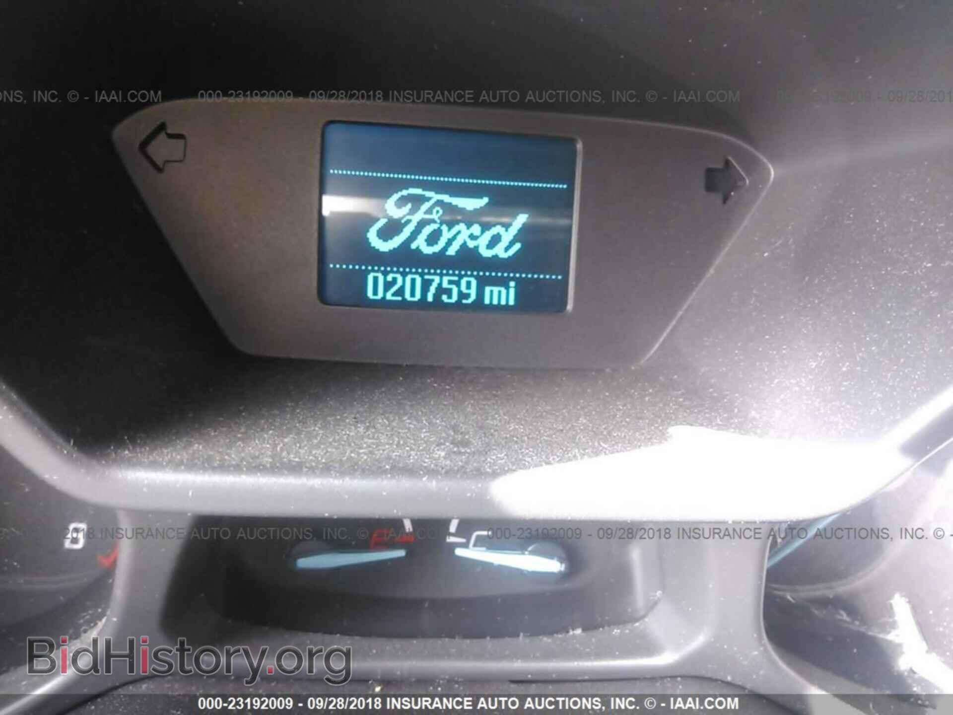 2017 Ford Transit - VIN: NM0LS7E74H1314078 - Photo 7