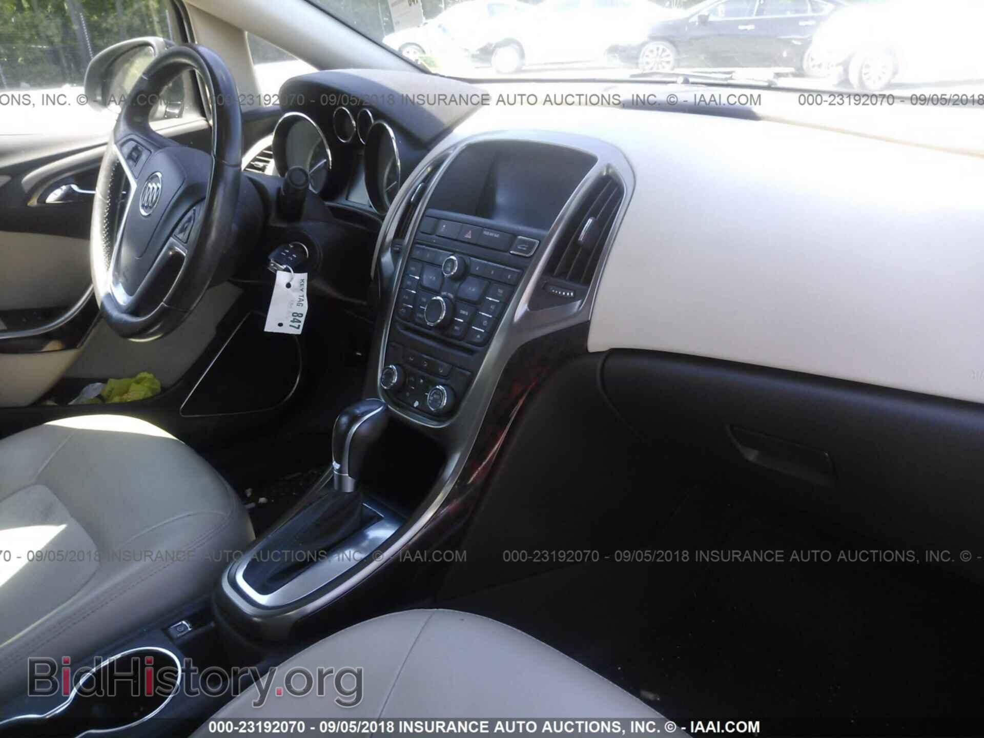 2013 Buick Verano - VIN: 1G4PP5SK8D4137316 - Photo 5