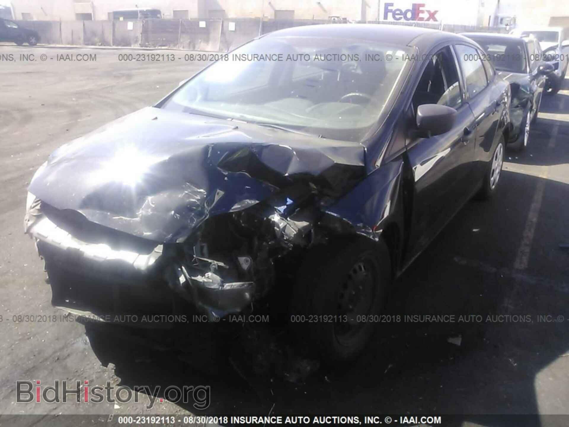 2014 Ford Focus - VIN: 1FADP3E22EL432254 - Фото 2