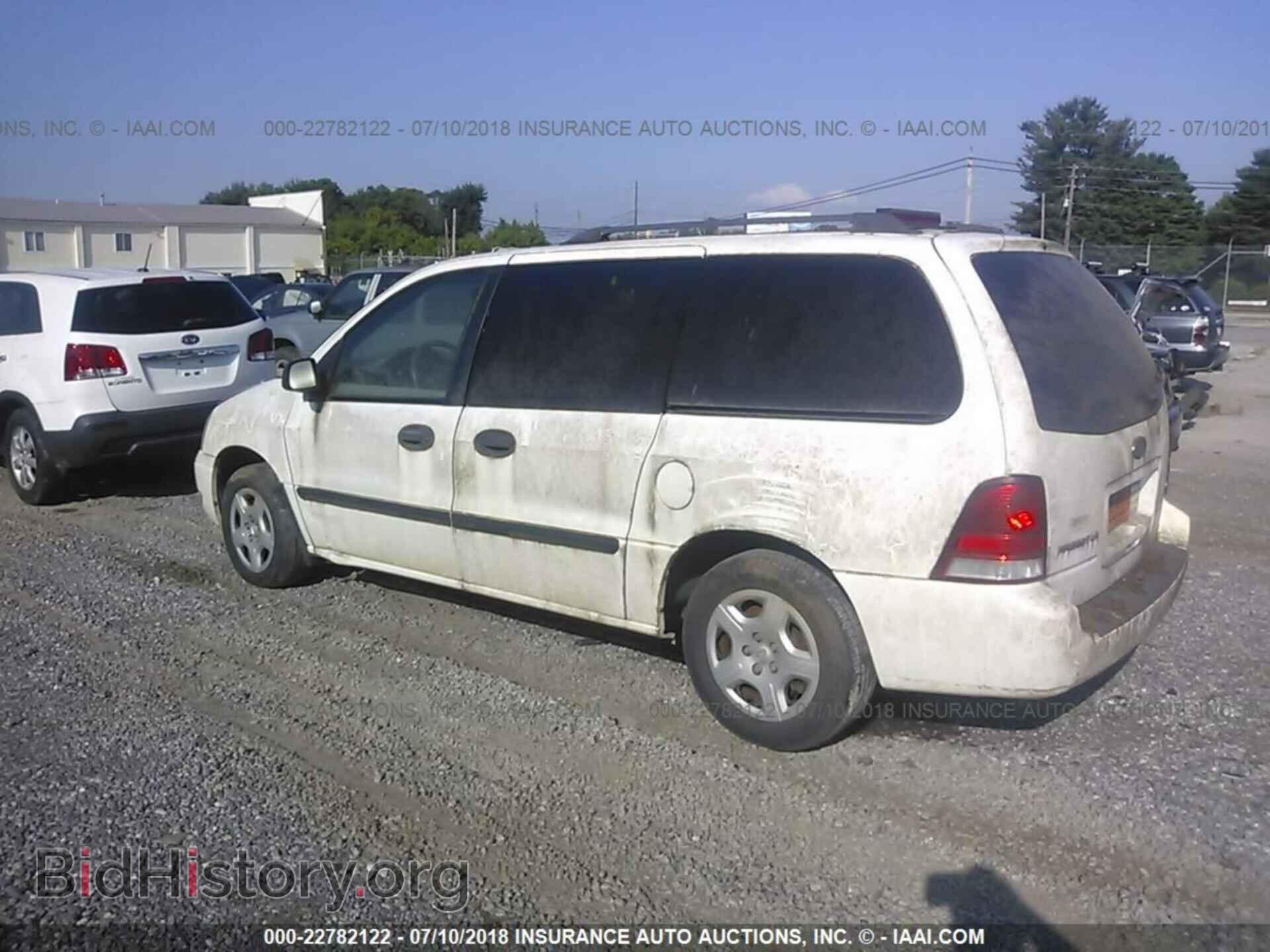2006 FORD FREESTAR - VIN: 2FMZA516X6BA04807 - Фото 3