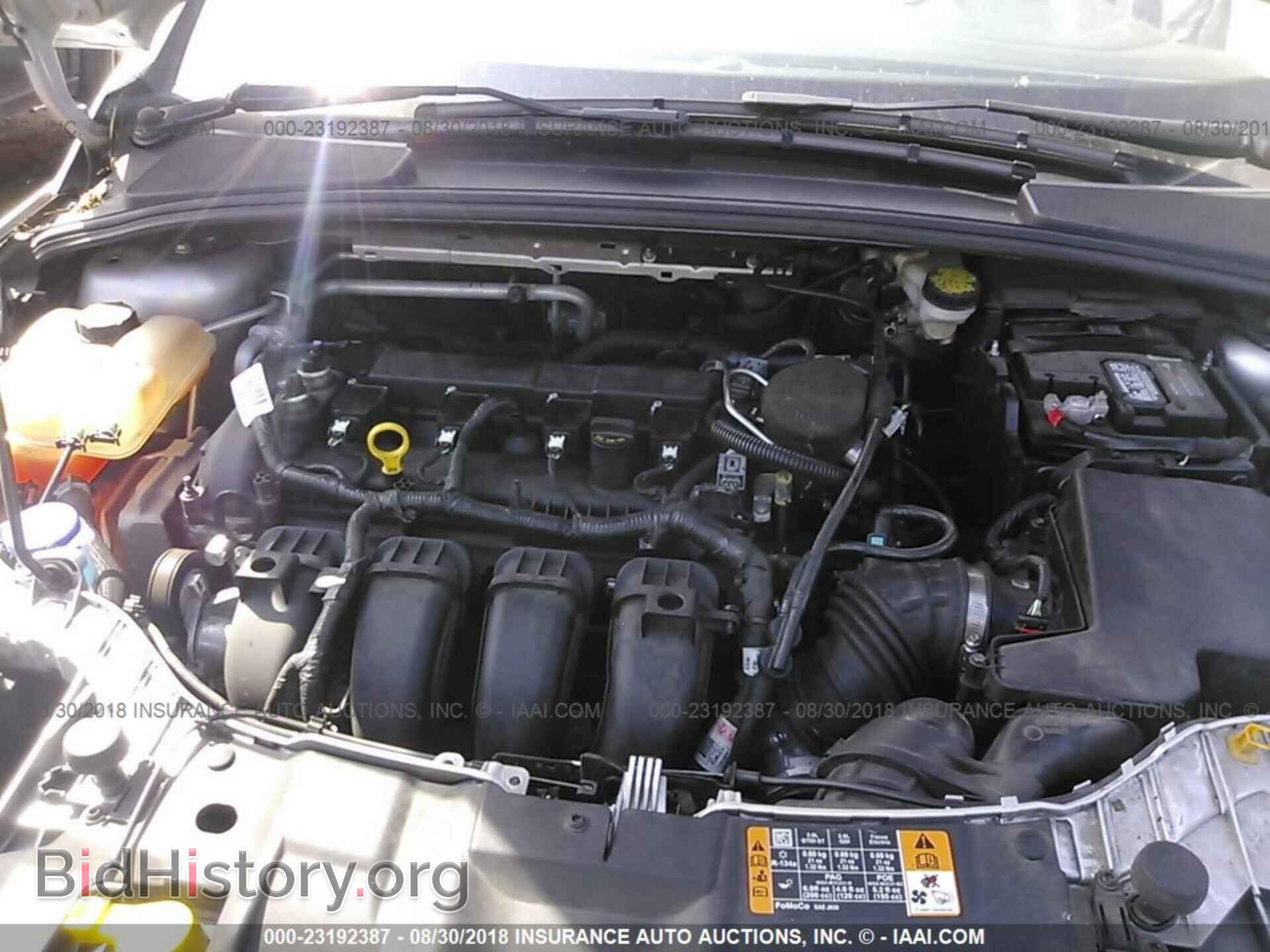 2016 Ford Focus - VIN: 1FADP3K22GL255163 - Photo 10