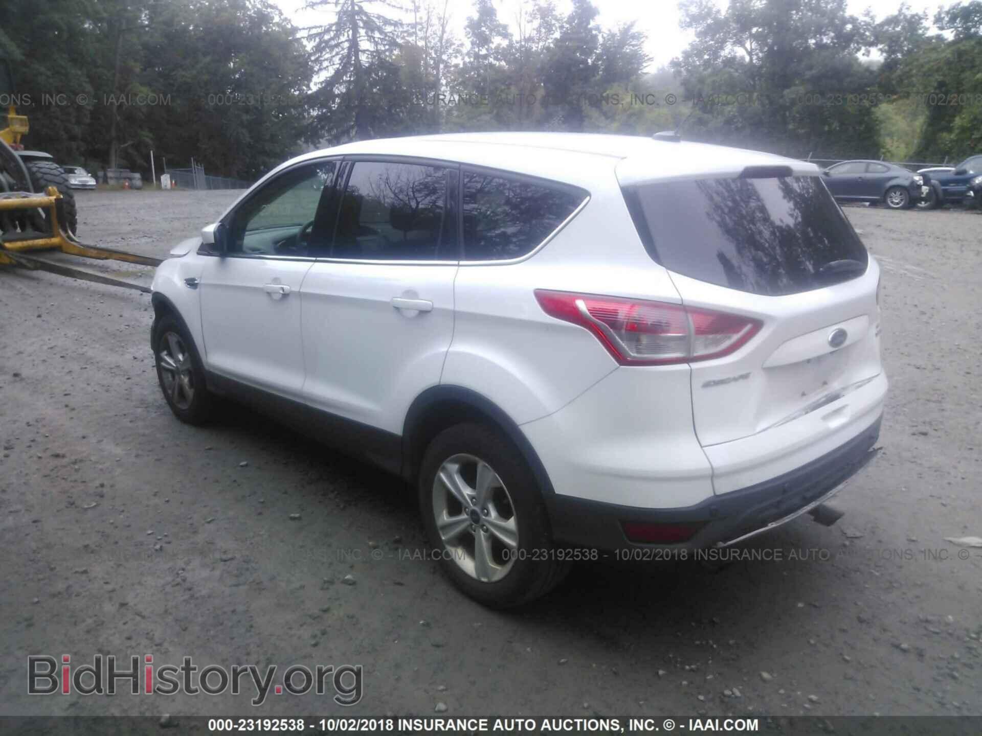2014 Ford Escape - VIN: 1FMCU9G95EUD51945 - Photo 3