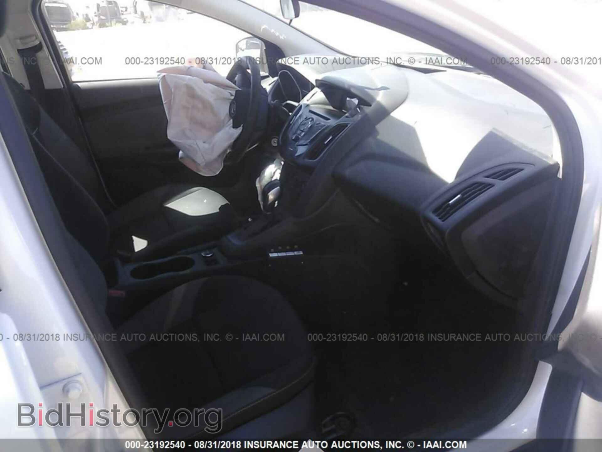 2014 Ford Focus - VIN: 1FADP3E29EL462688 - Фото 5
