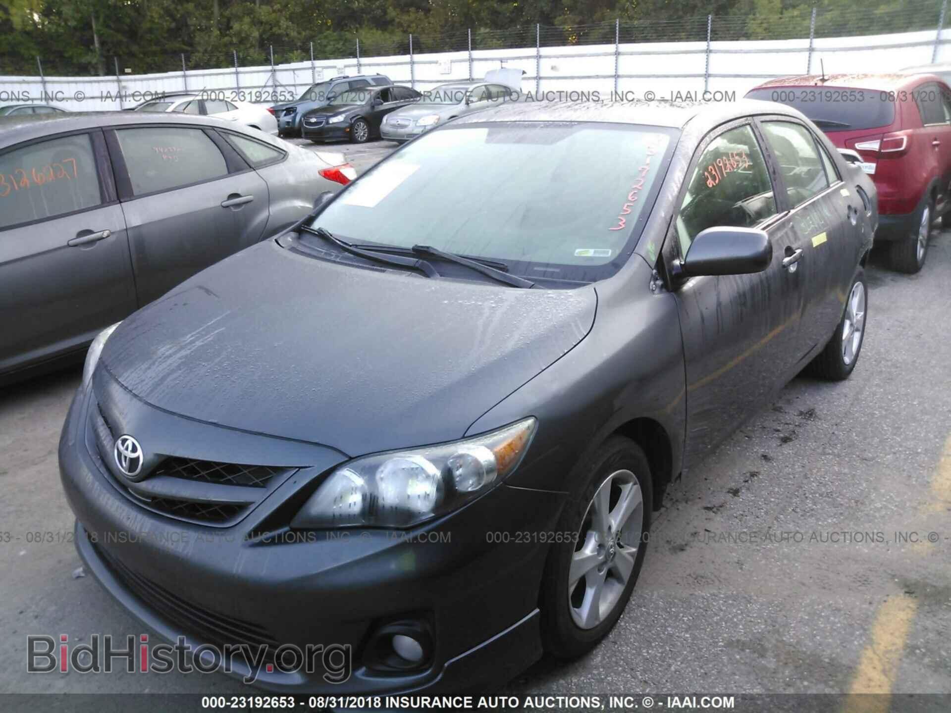 2012 Toyota Corolla - VIN: 2T1BU4EEXCC835512 - Photo 2
