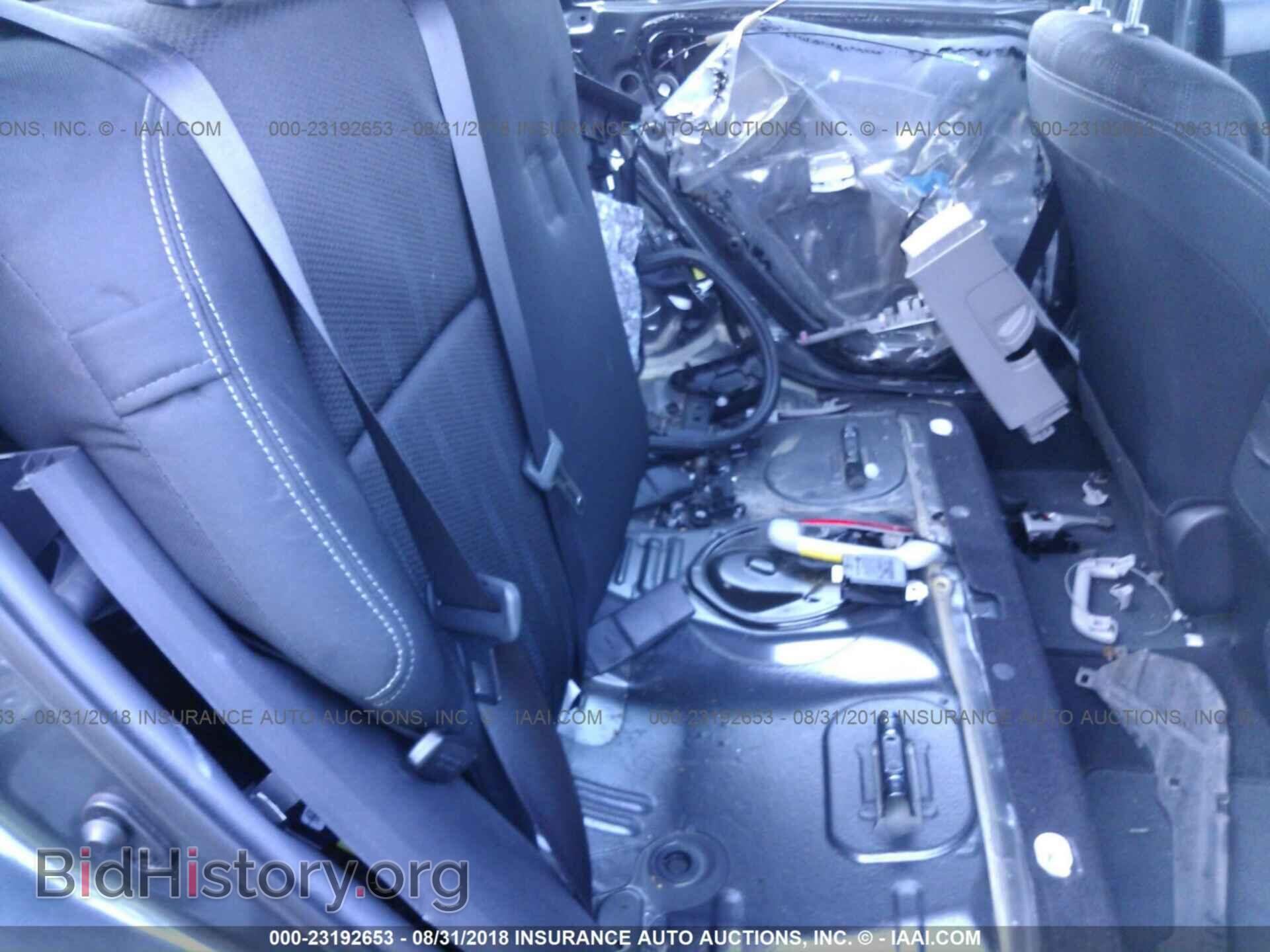 2012 Toyota Corolla - VIN: 2T1BU4EEXCC835512 - Photo 8