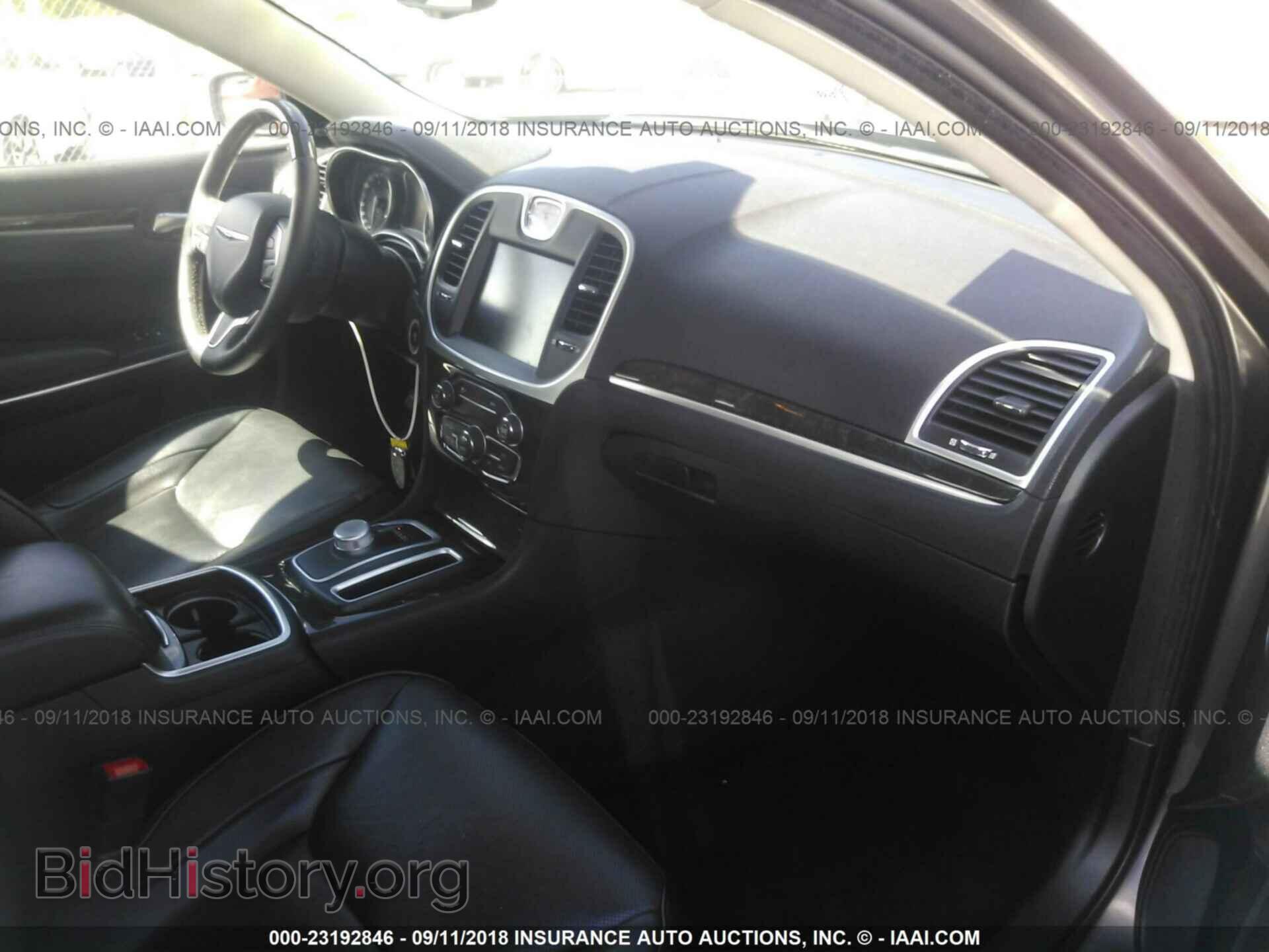 2016 Chrysler 300c - VIN: 2C3CCAEG6GH238543 - Фото 5