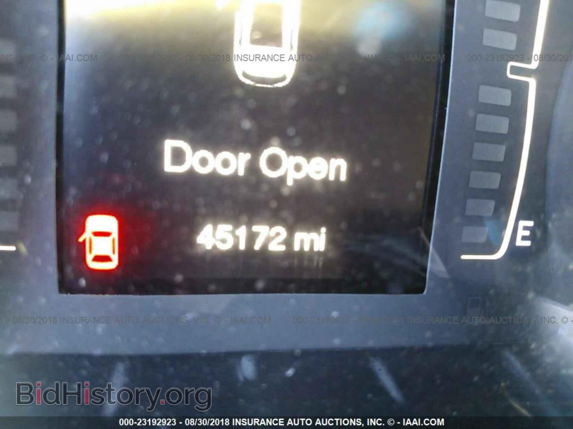 2014 Jeep Cherokee - VIN: 1C4PJMCS0EW128467 - Photo 7