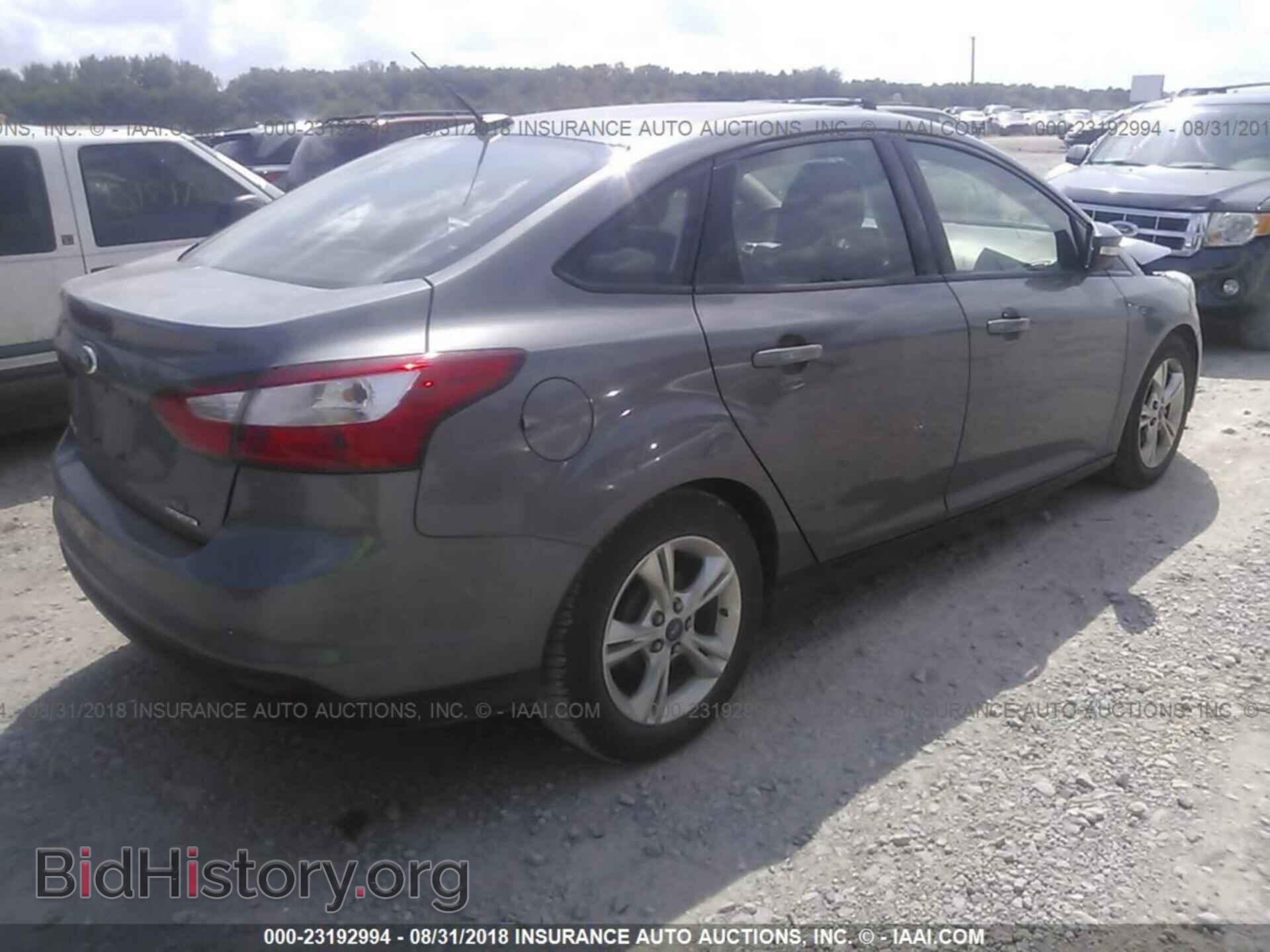 2013 Ford Focus - VIN: 1FADP3F27DL143660 - Photo 4