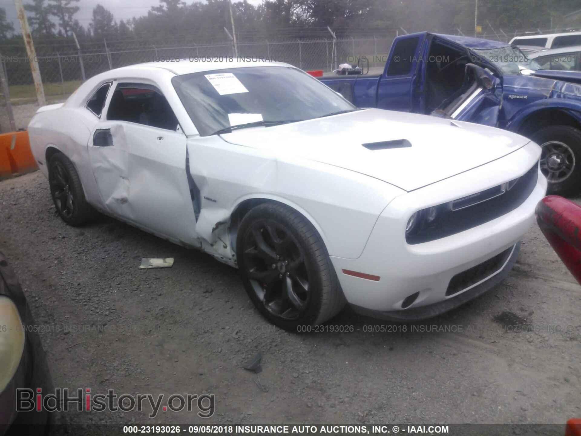 Photo 2C3CDZBT2JH132708 - Dodge Challenger 2018