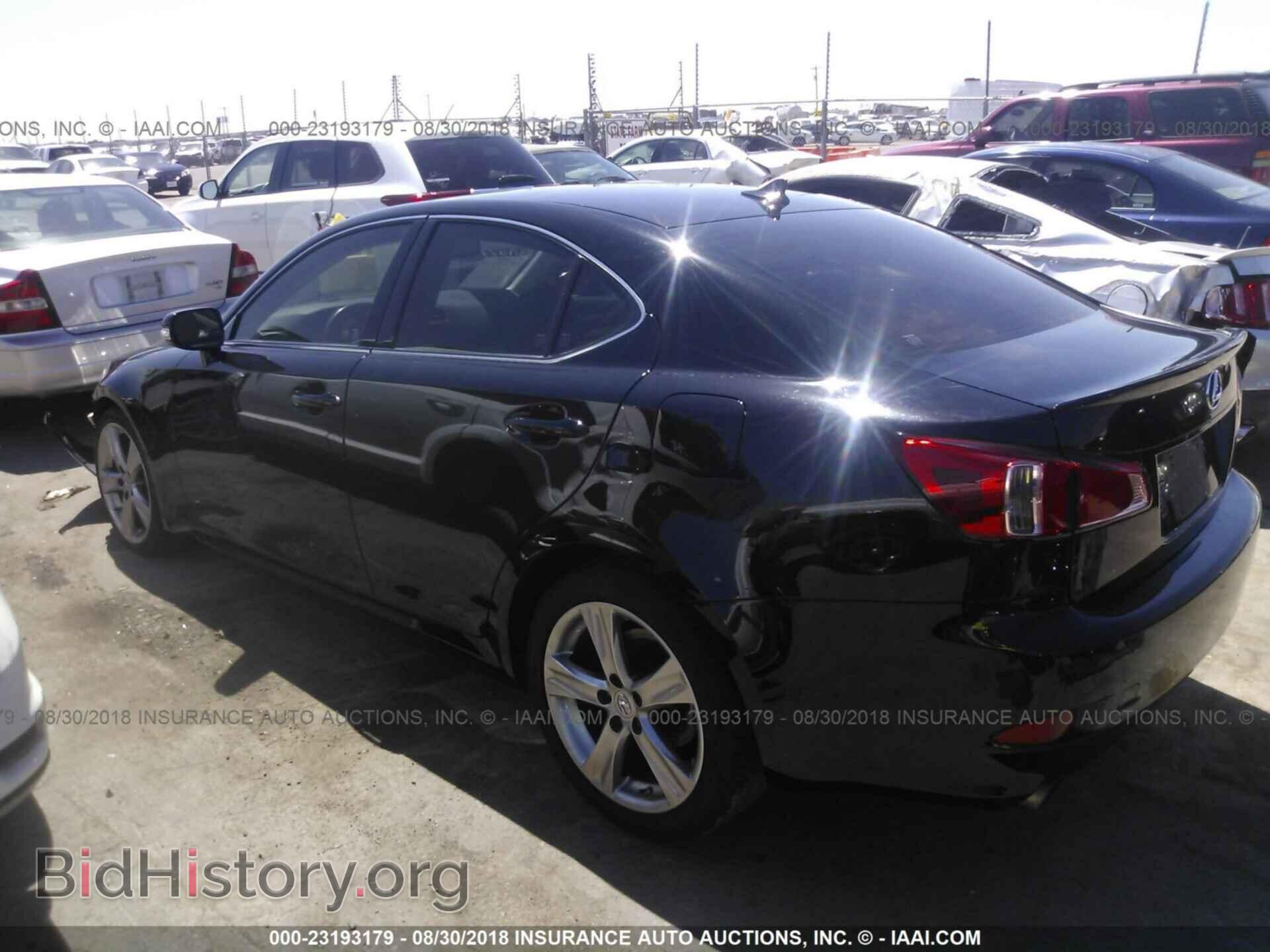 2011 Lexus Is - VIN: JTHBF5C20B5138501 - Photo 3
