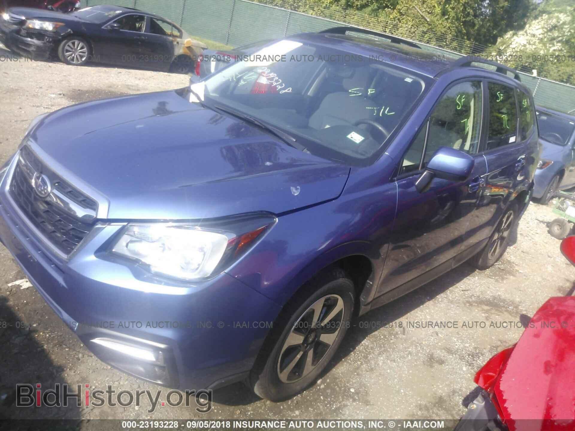 2018 Subaru Forester - VIN: JF2SJAEC7JH471842 - Фото 2
