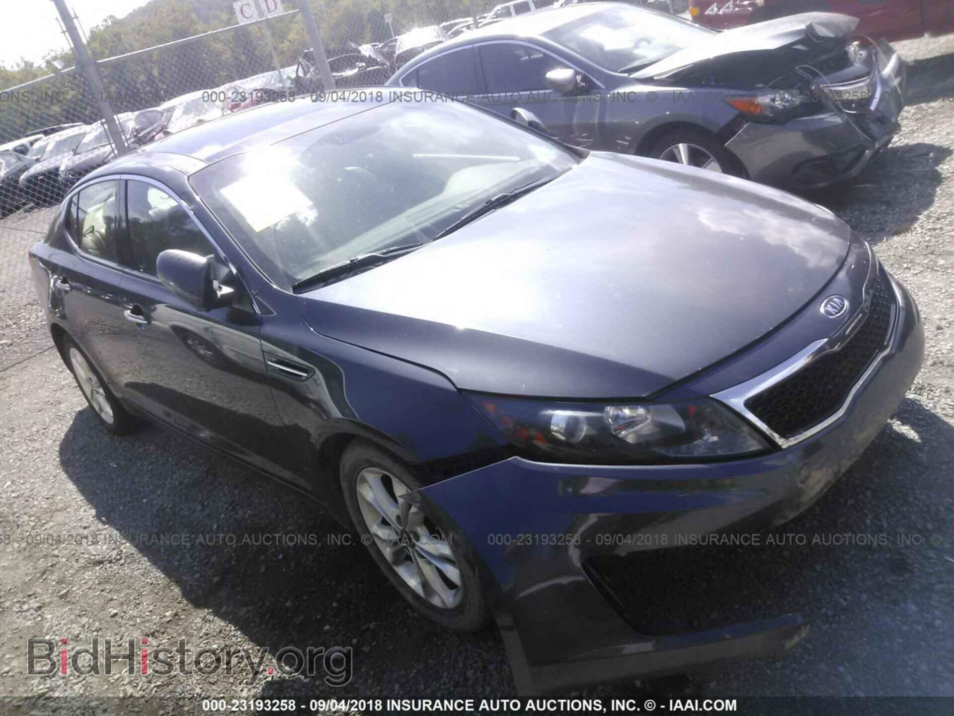 Фотография KNAGN4A70B5055019 - Kia Optima 2011