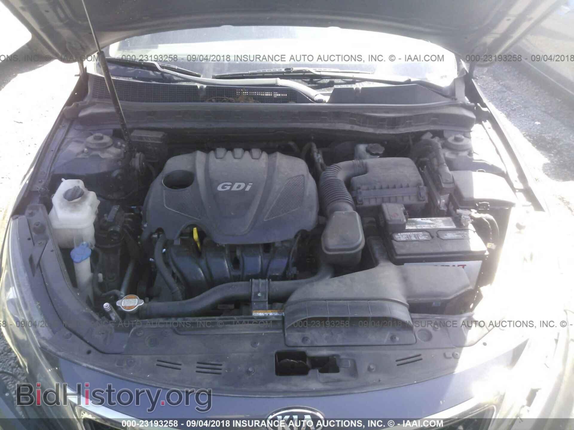 2011 Kia Optima - VIN: KNAGN4A70B5055019 - Photo 10