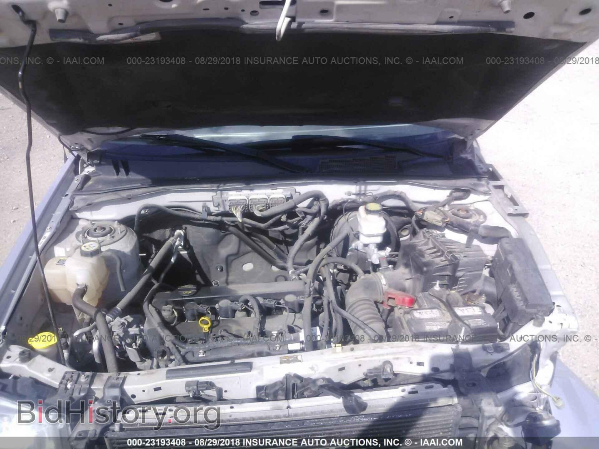 2012 Ford Escape - VIN: 1FMCU9D76CKC77852 - Фото 10