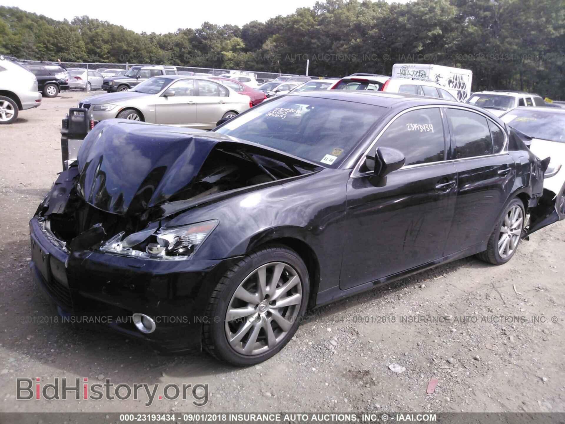 2013 Lexus Gs - VIN: JTHCE1BL0D5018033 - Photo 2