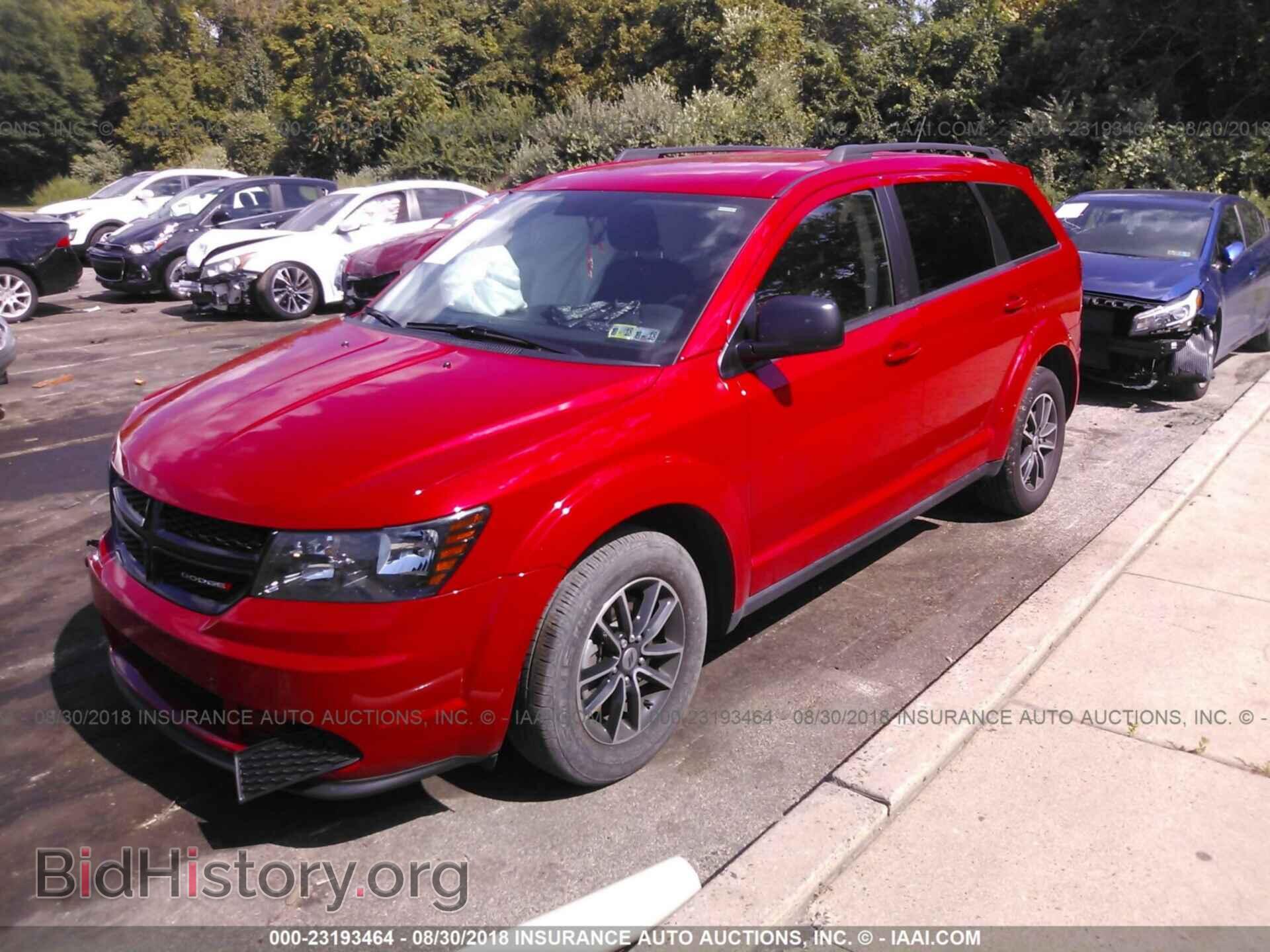 2018 Dodge Journey - VIN: 3C4PDCAB5JT170248 - Фото 2