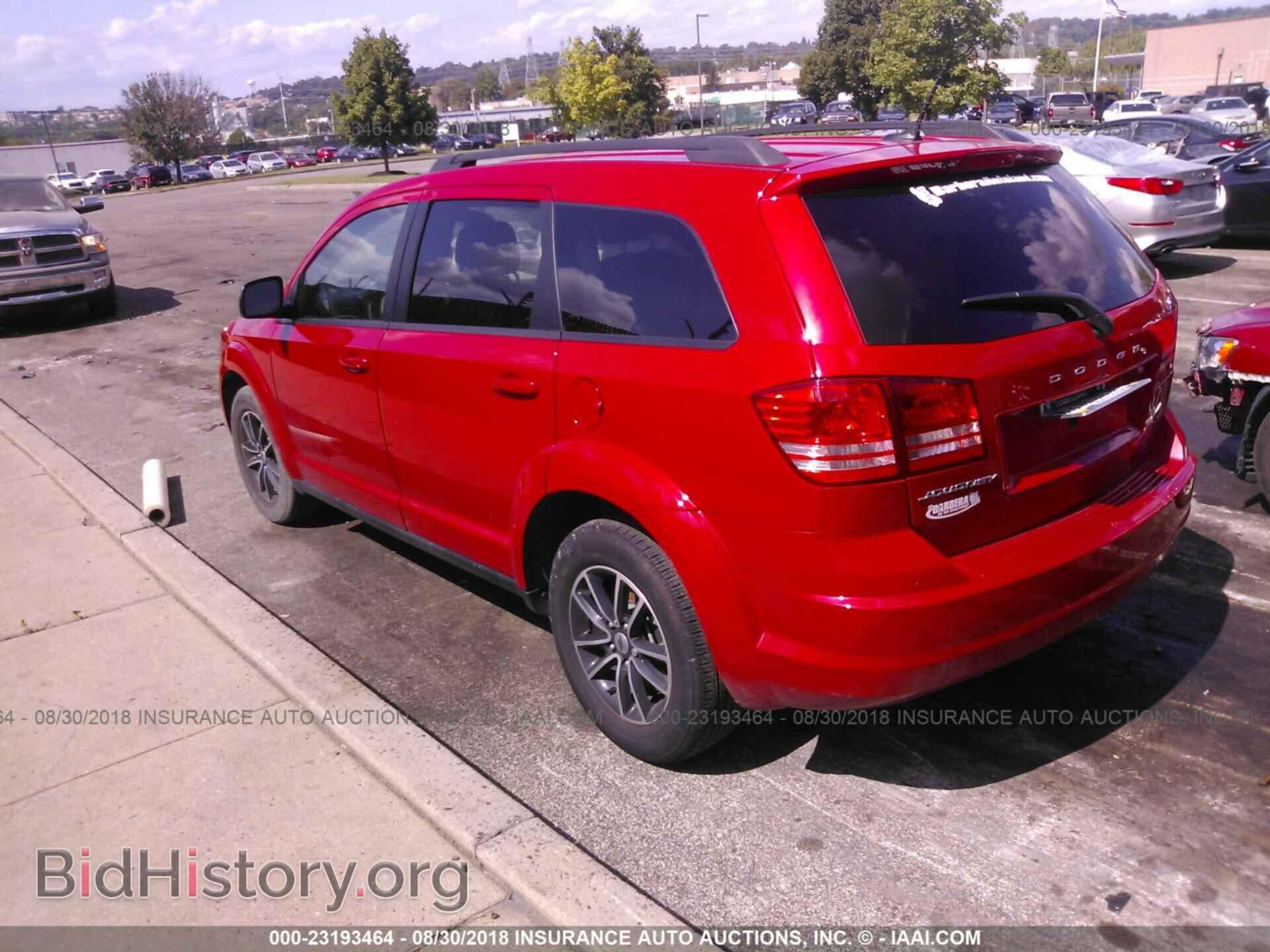 2018 Dodge Journey - VIN: 3C4PDCAB5JT170248 - Фото 3
