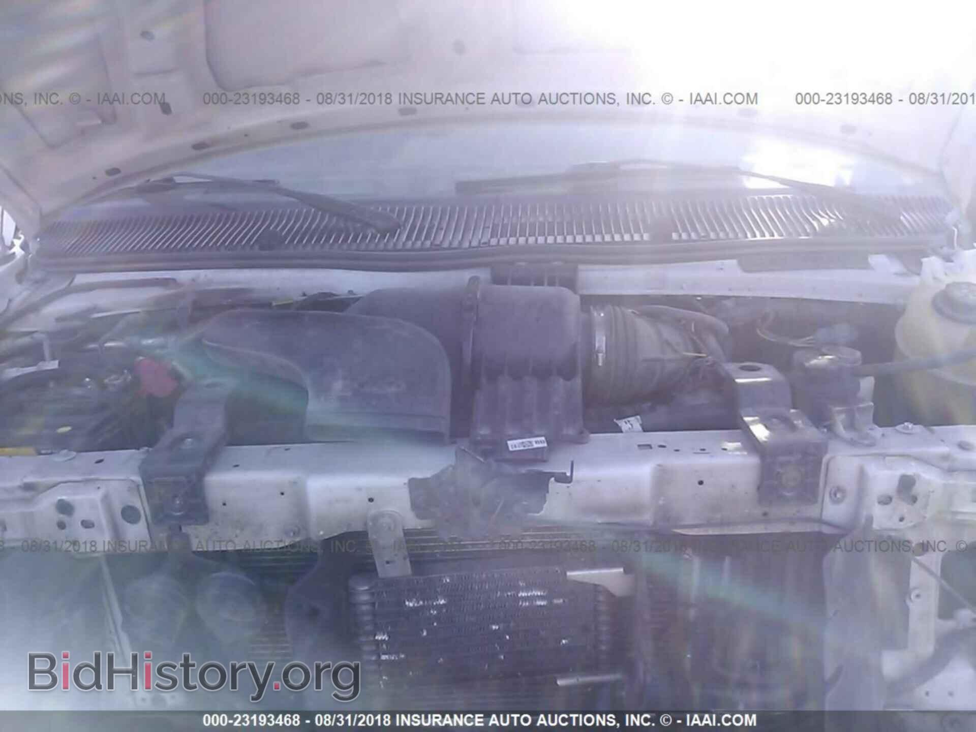 2013 Ford Econoline - VIN: 1FBSS3BL4DDB29535 - Photo 10