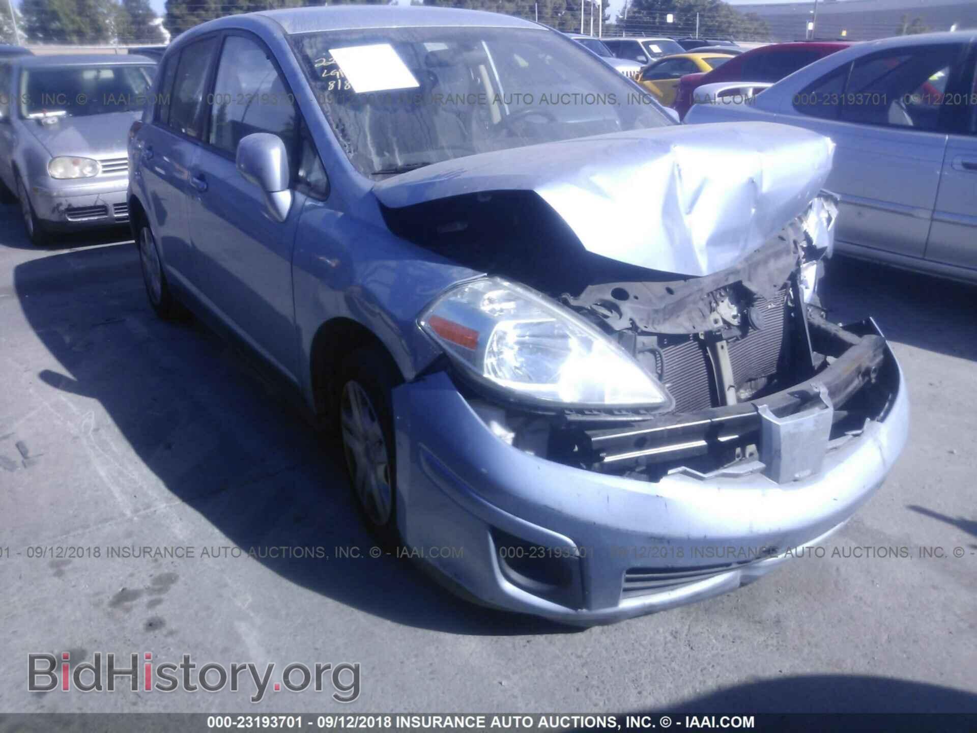 Photo 3N1BC1CP4BL475996 - Nissan Versa 2011