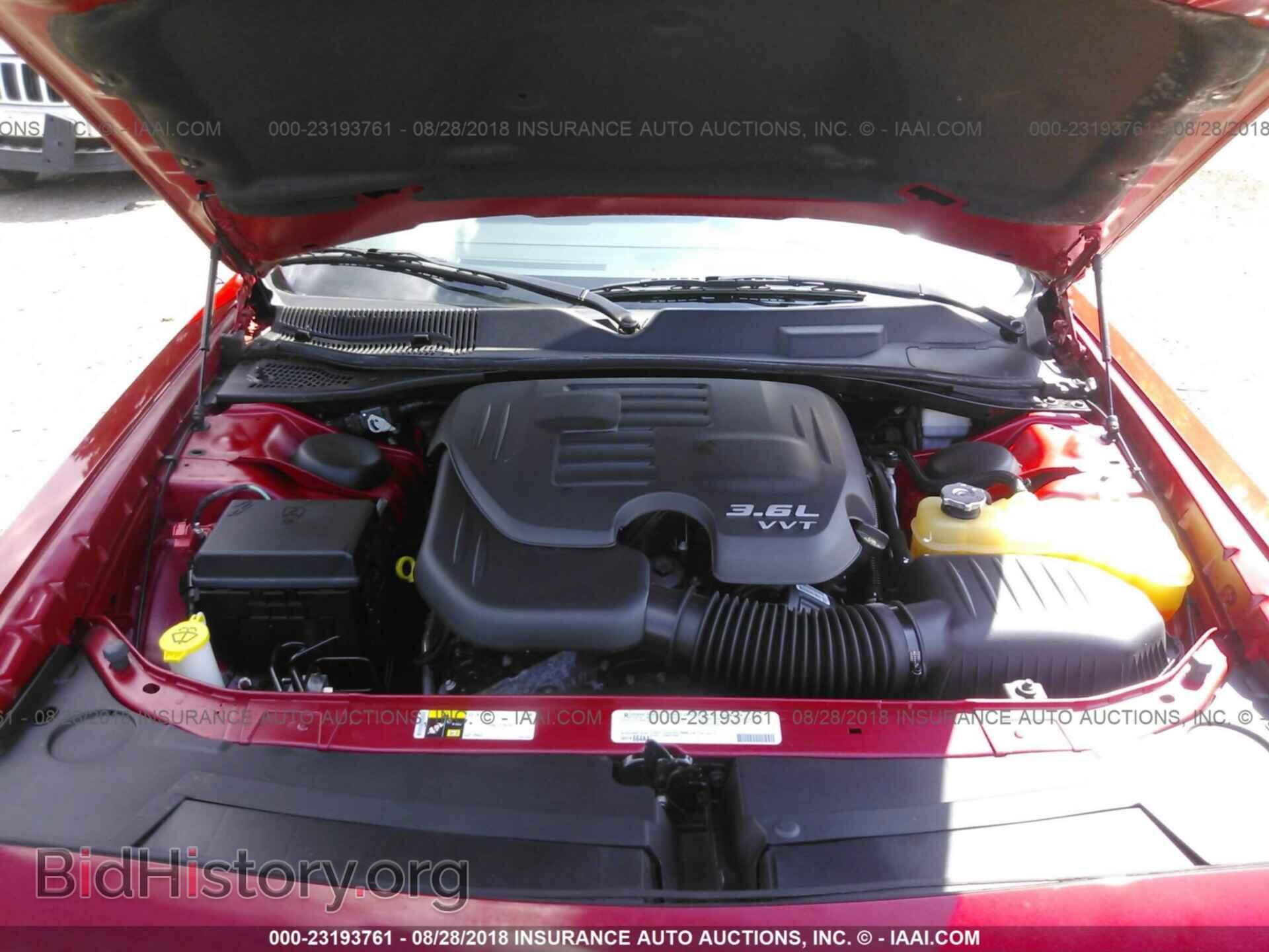 2012 Dodge Challenger - VIN: 2C3CDYAG2CH291794 - Photo 10