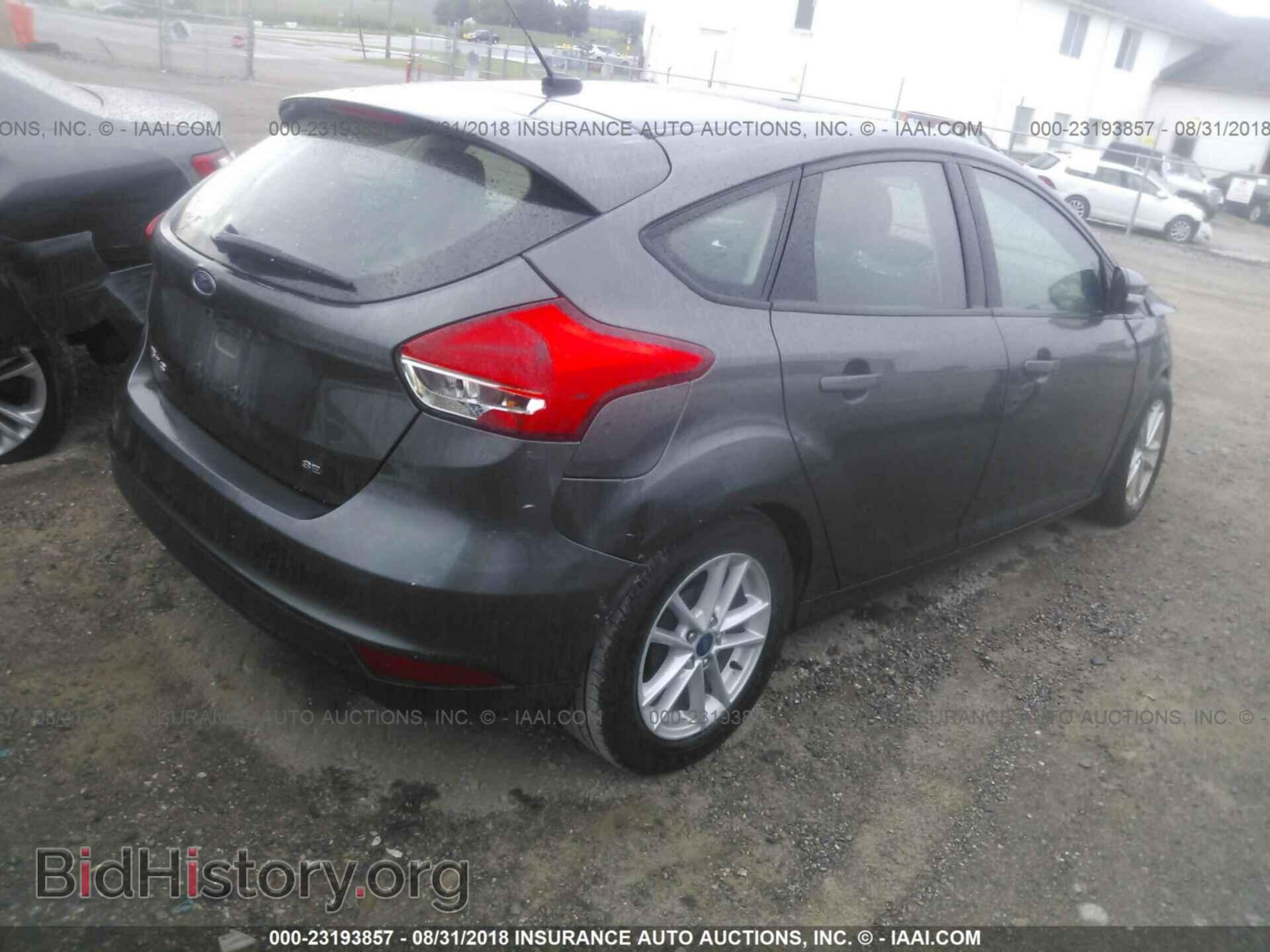2016 Ford Focus - VIN: 1FADP3K24GL402857 - Фото 4