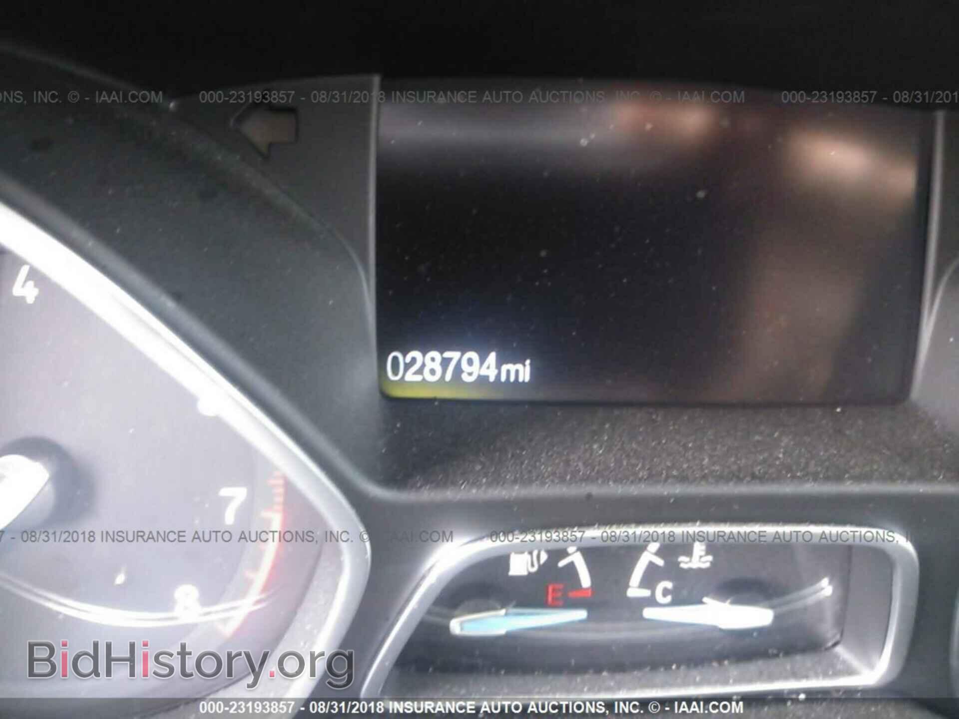 2016 Ford Focus - VIN: 1FADP3K24GL402857 - Фото 7
