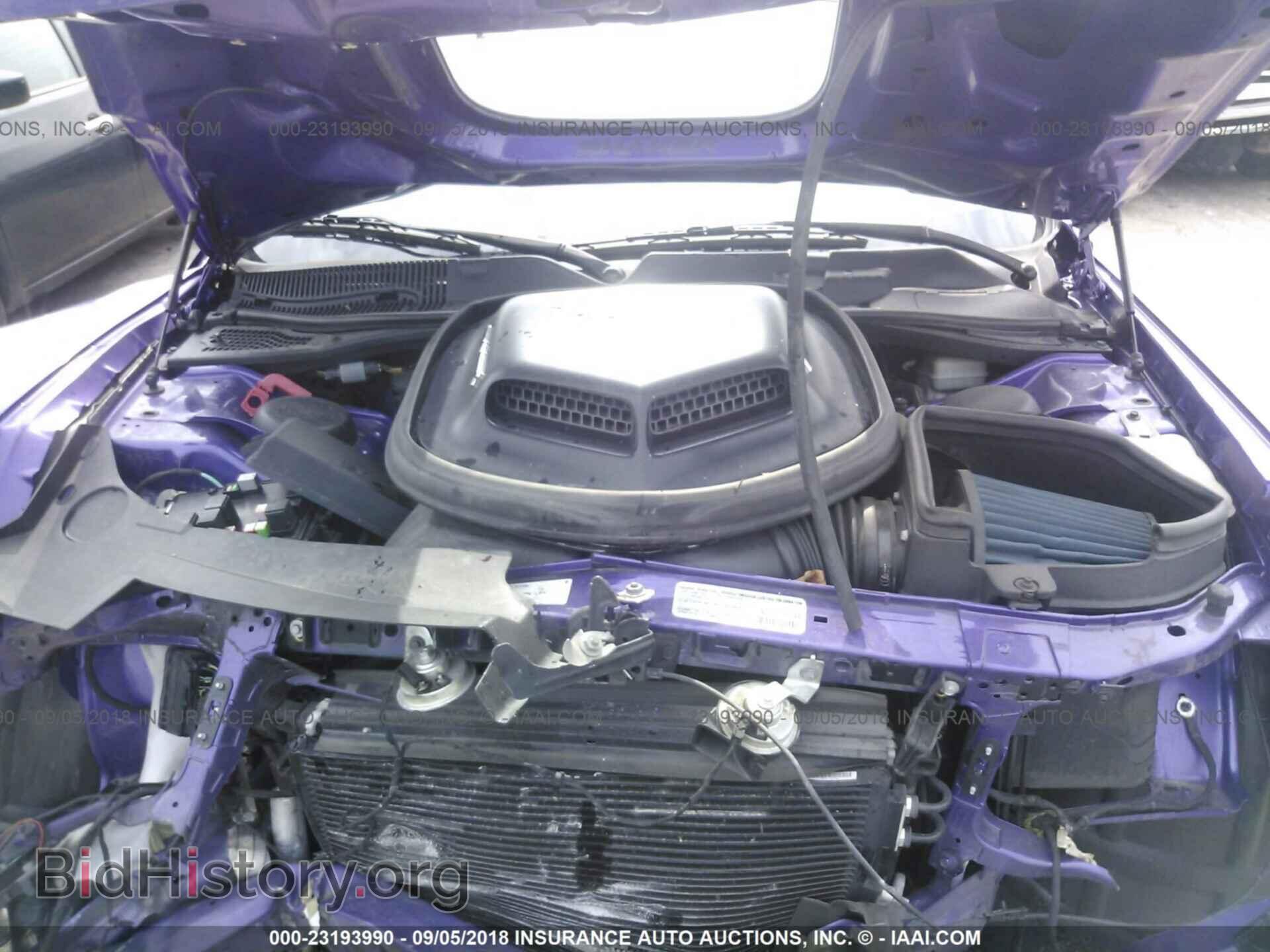 2014 Dodge Challenger - VIN: 2C3CDYBT1EH231780 - Photo 10