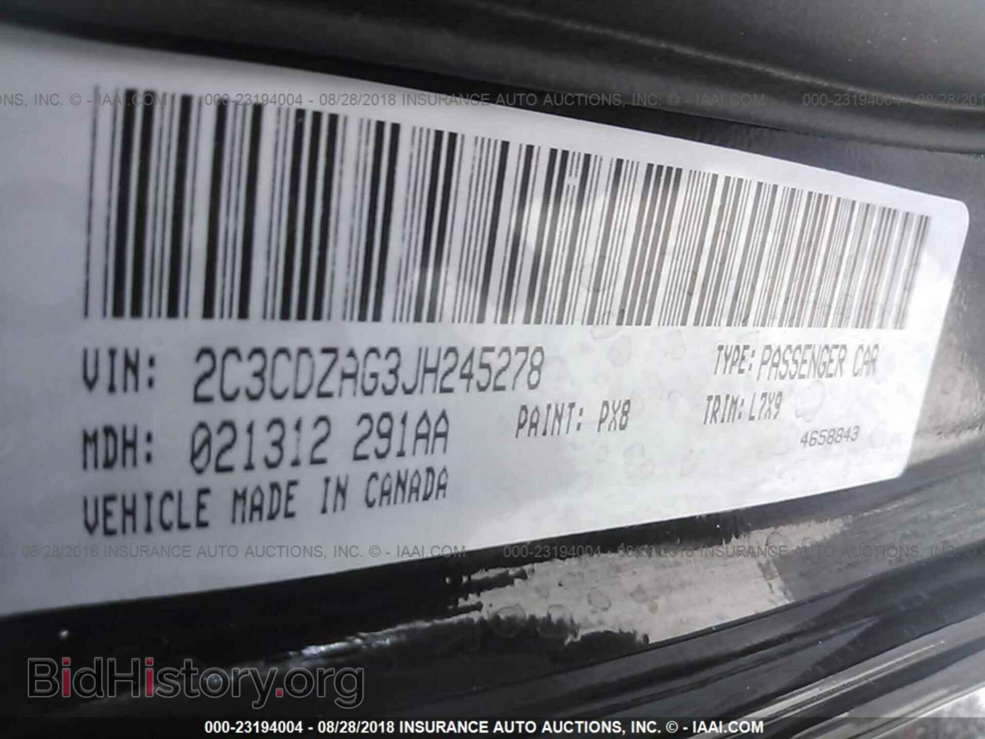 2018 Dodge Challenger - VIN: 2C3CDZAG3JH245278 - Photo 9