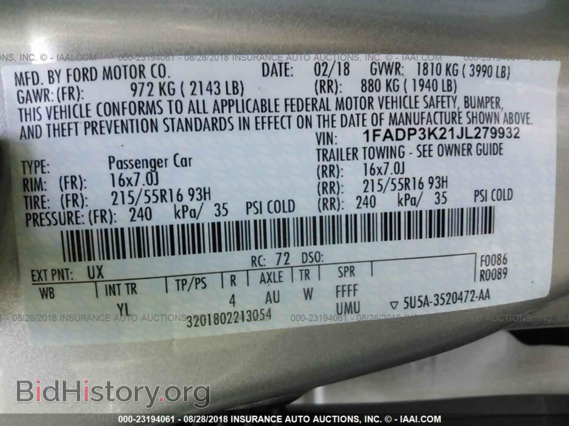 2018 Ford Focus - VIN: 1FADP3K21JL279932 - Фото 9