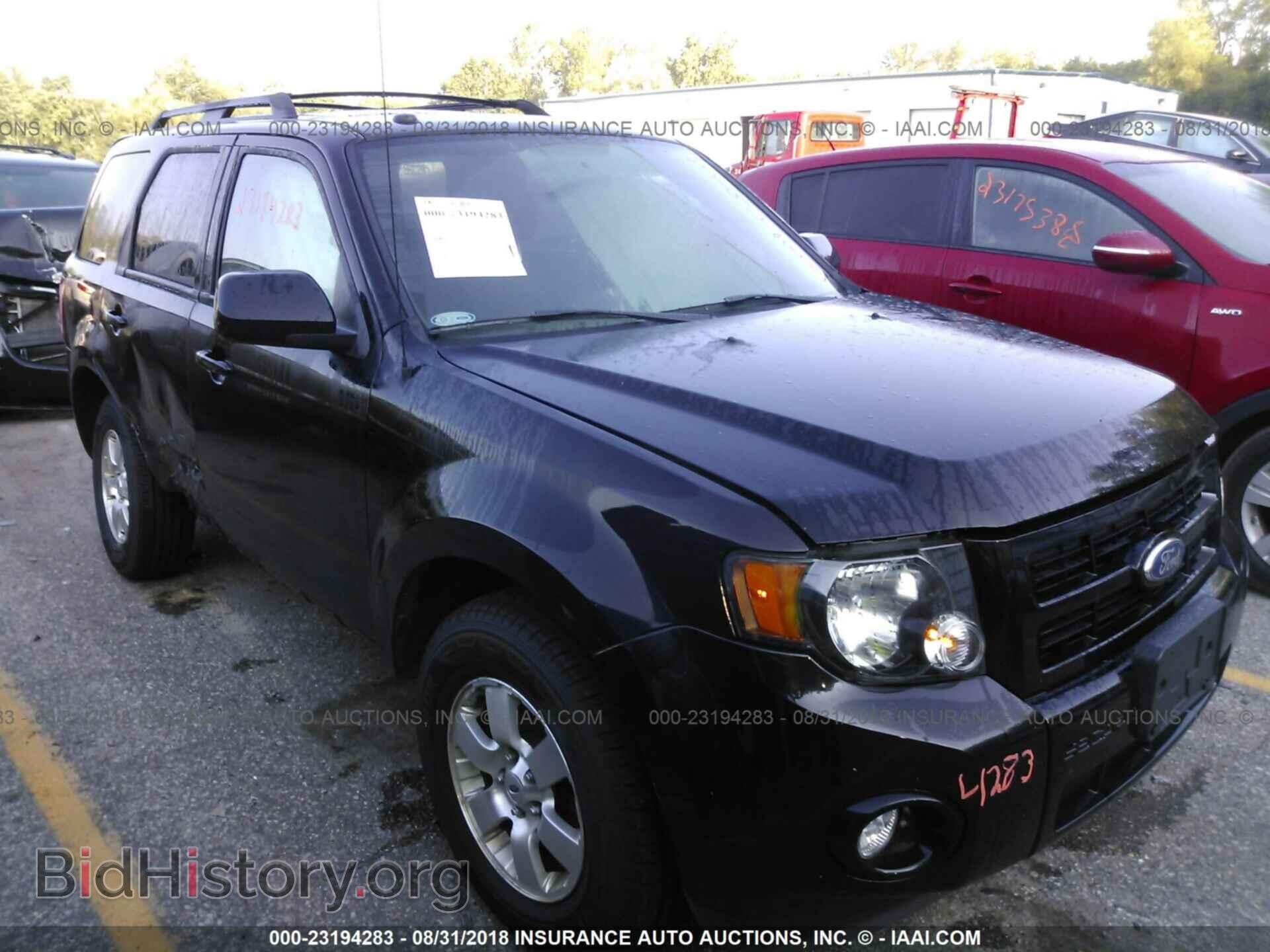 Photo 1FMCU9D76CKB01139 - Ford Escape 2012