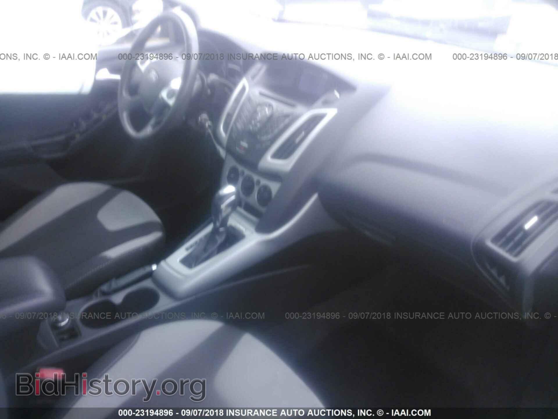 2012 Ford Focus - VIN: 1FAHP3F26CL447272 - Photo 5