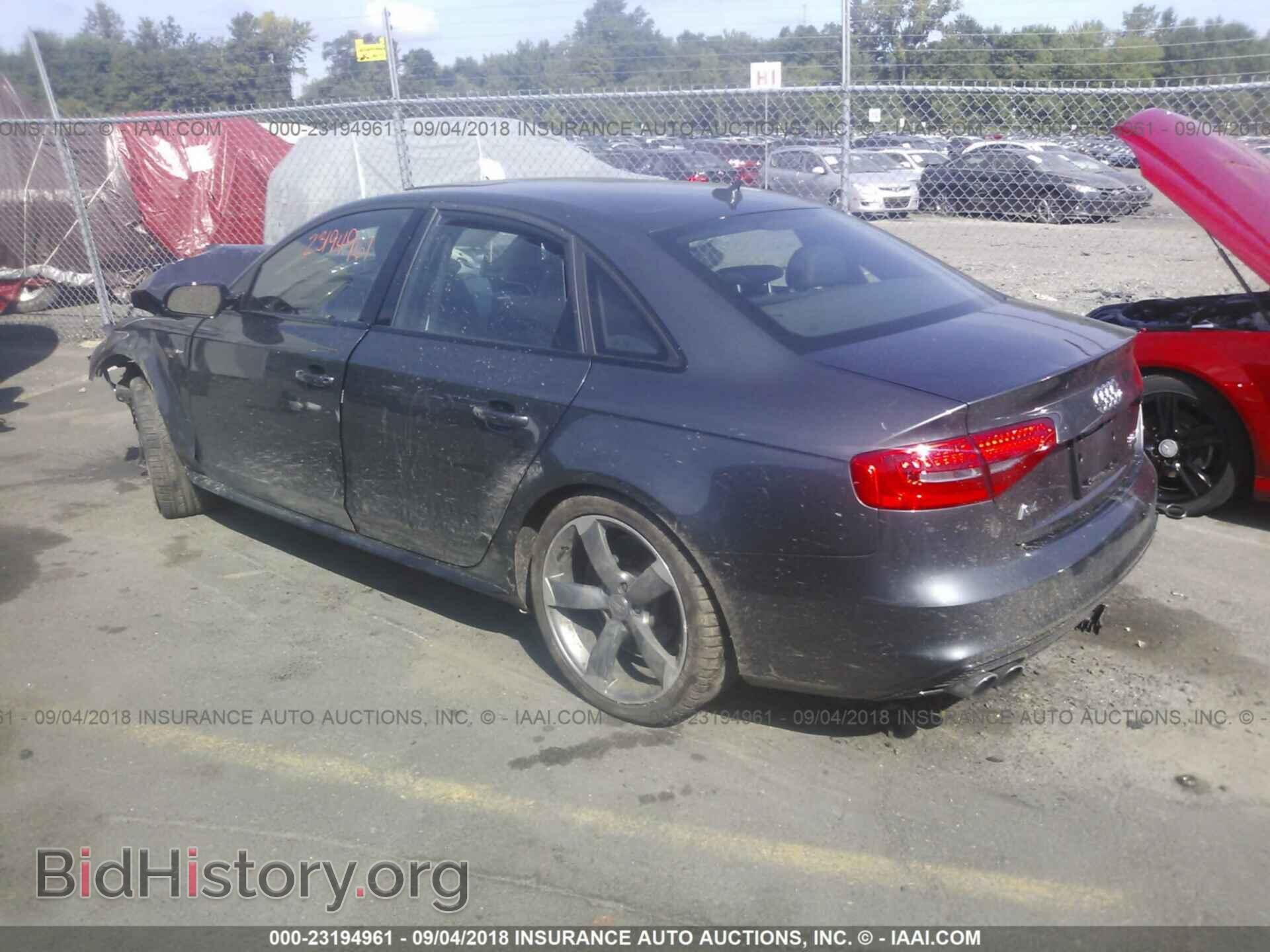 2015 Audi A4 - VIN: WAUHFAFLXFN033105 - Фото 3