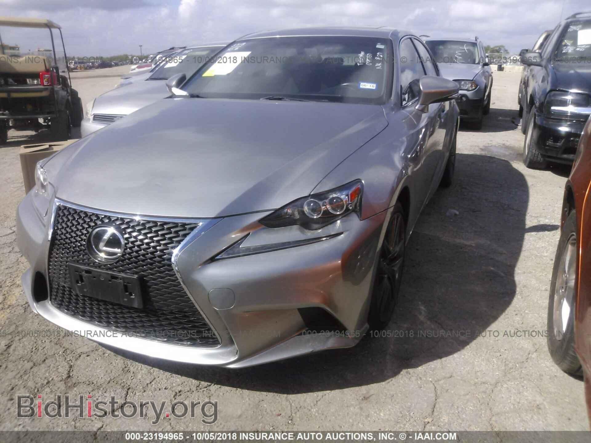 2015 Lexus Is - VIN: JTHBF1D22F5045167 - Photo 2