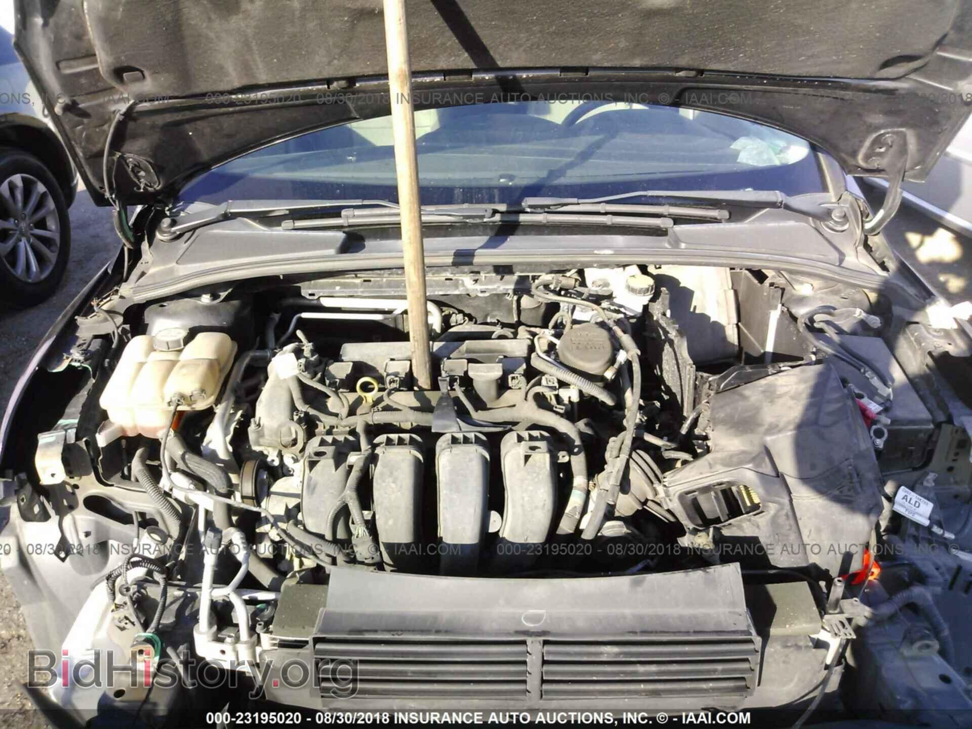 2012 Ford Focus - VIN: 1FAHP3F2XCL308407 - Photo 10