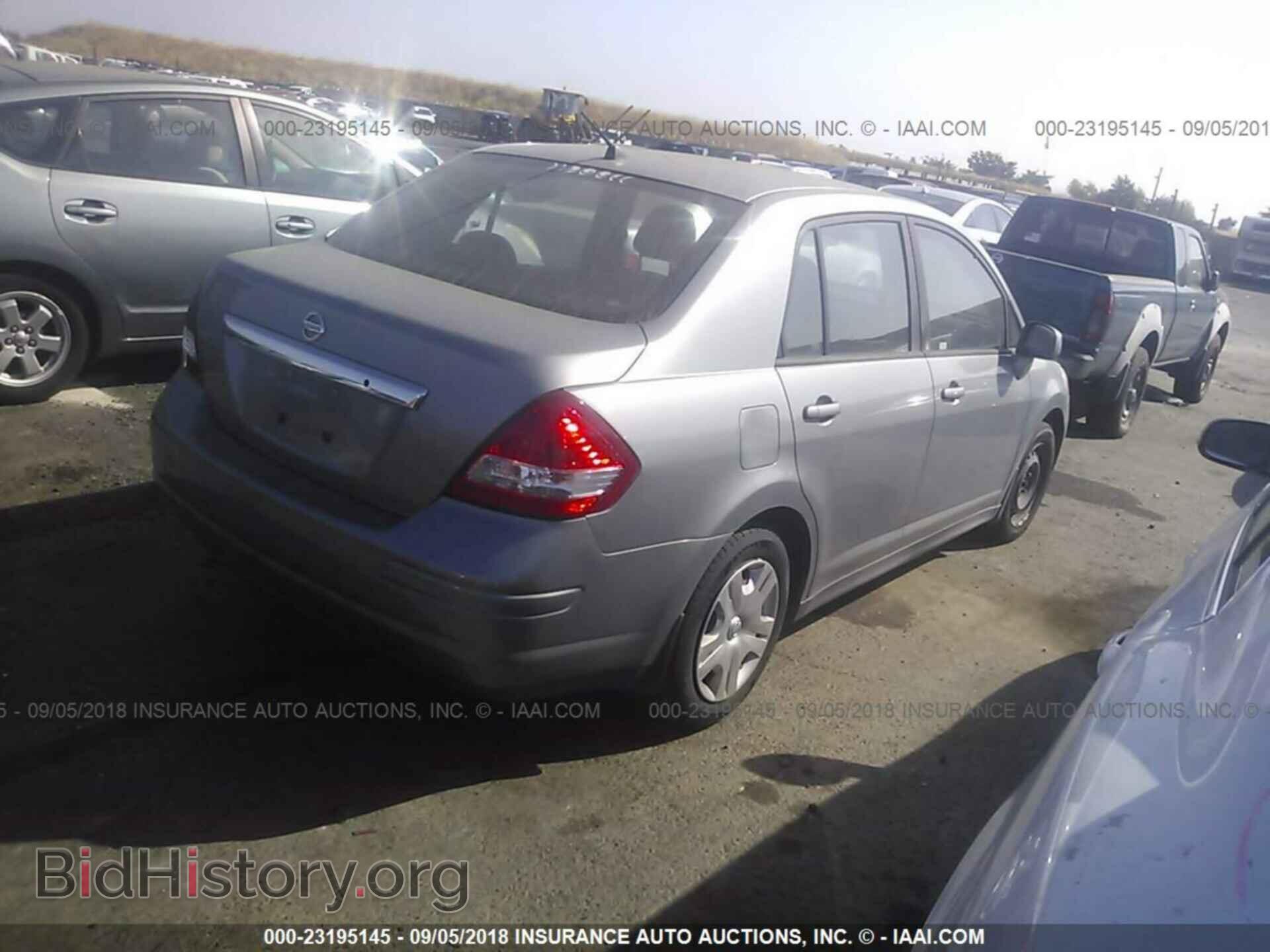 2010 NISSAN VERSA - VIN: 3N1BC1AP2AL430282 - Фото 4