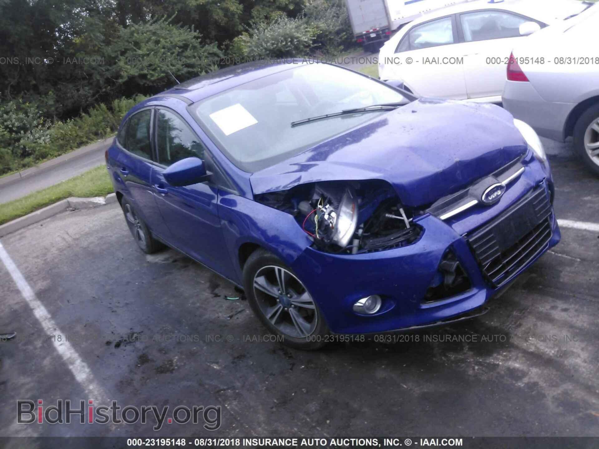 Photo 1FAHP3F25CL461132 - Ford Focus 2012